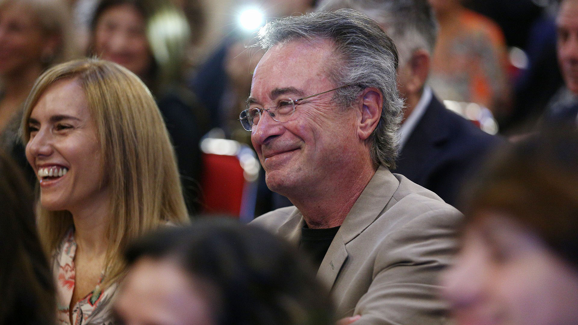 El actor Oscar Martínez y su mujer, Marina Borenztein. “Lo único que le envidio es que recibe más premios que yo… qué manera de recibir premios, ¡no sé por qué!”, bromeó Palito