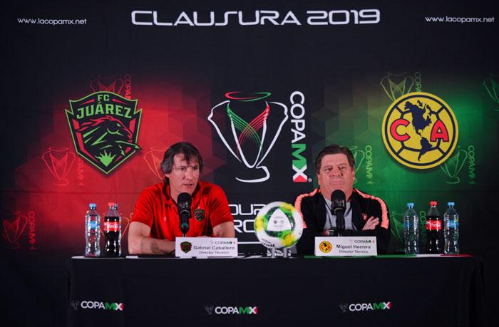 Caballero y Herrera ofrecen una conferencia de prensa conjunta en la previa de la Final Foto: (Copa MX oficial)