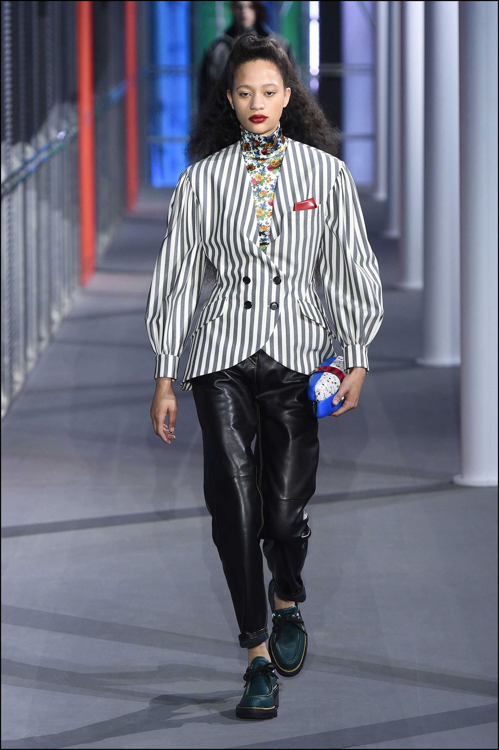 “Paris Fashion Week”: Louis Vuitton.