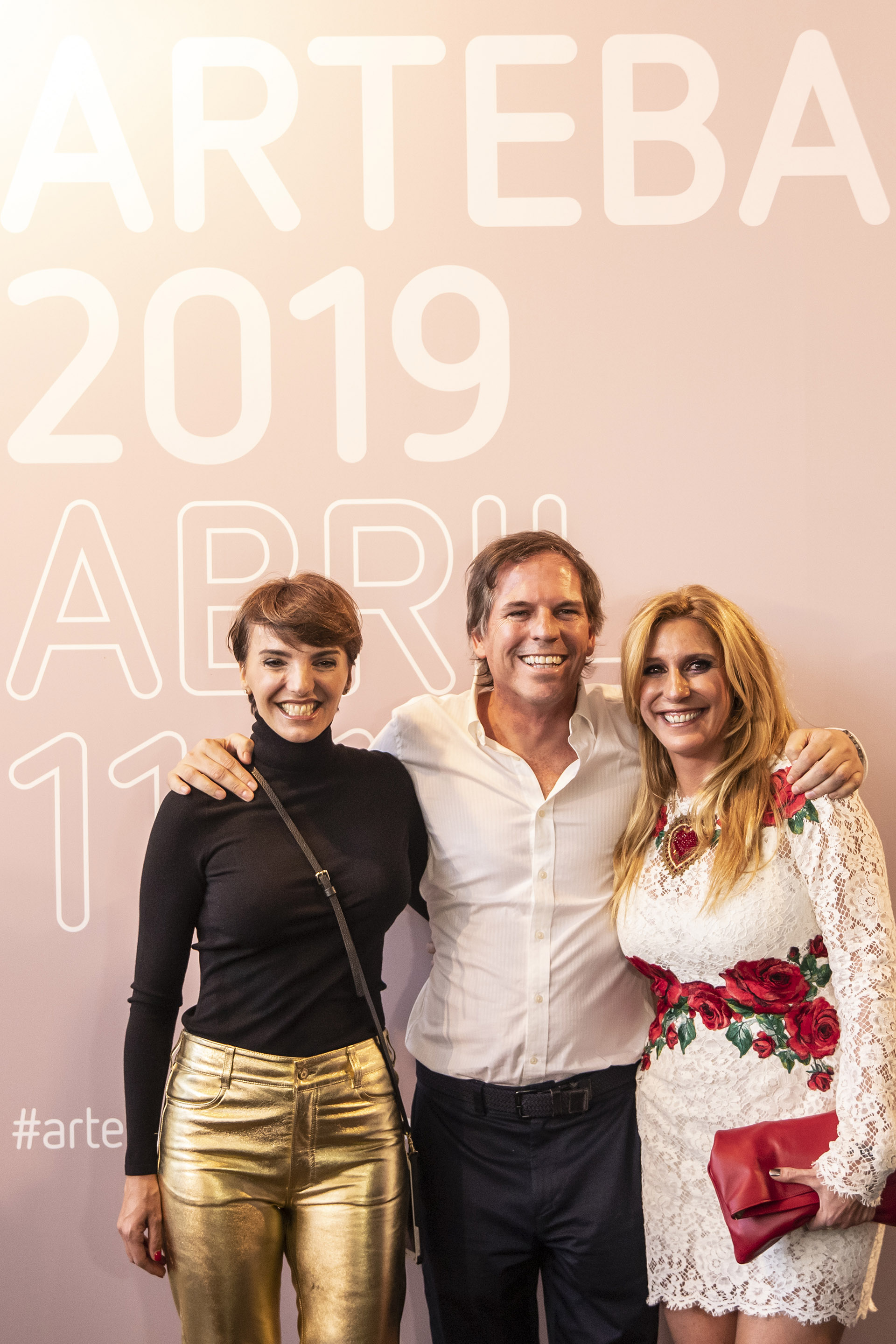 Durante el evento del First Choice de arteBA, clientes y autoridades del Banco se acercaron a la muestra y realizaron un recorrido por las obras más emblemáticas de la feria.