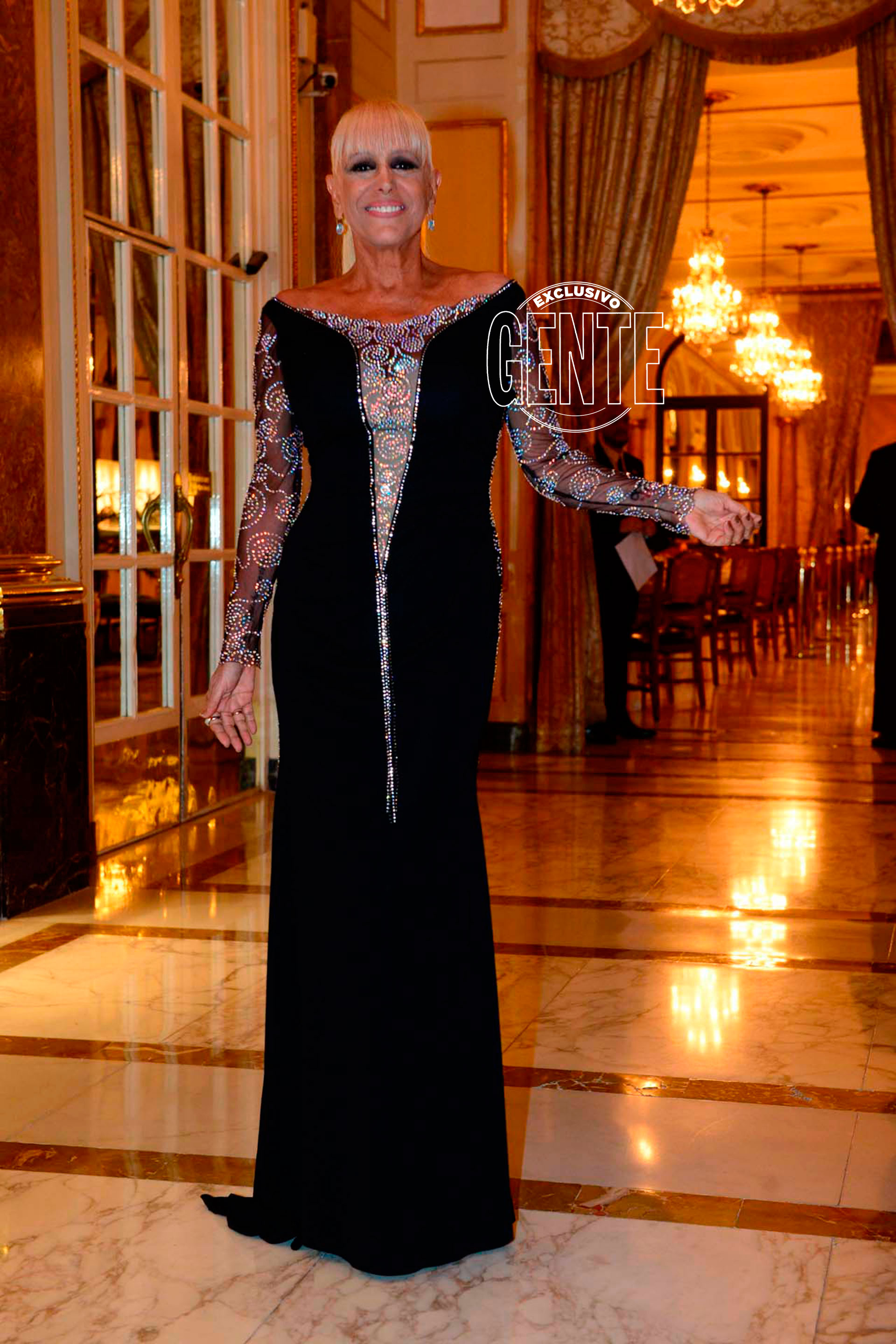 Valeria Lynch.