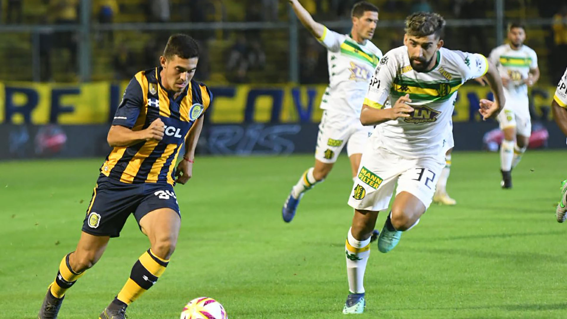 (@CARCoficial)
