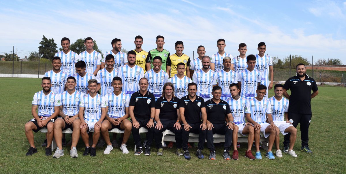 El plantel de Argentino de Merlo