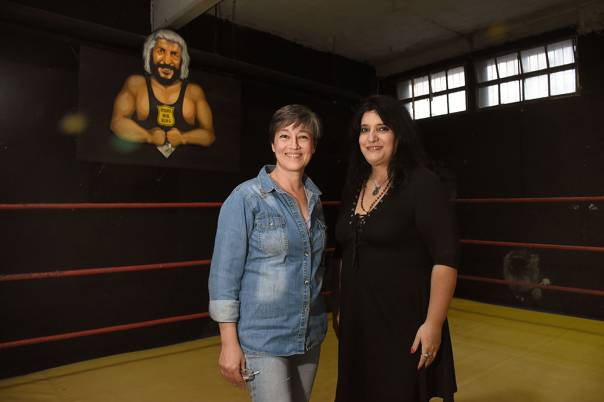Andrea Koci y Paulina Karadagian, juntas en el Centro Armenio (Nicolás Stulberg)
