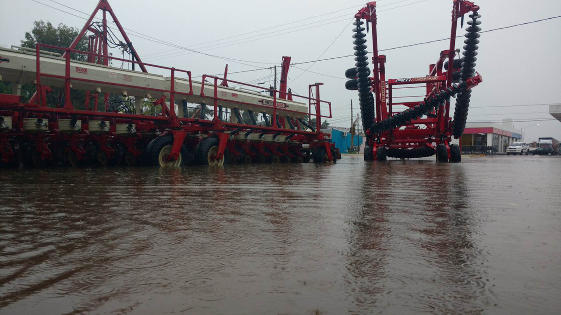 En Chaco cayeron más de 200 milímetros de agua (Twitter: @ladrenlosdemas)