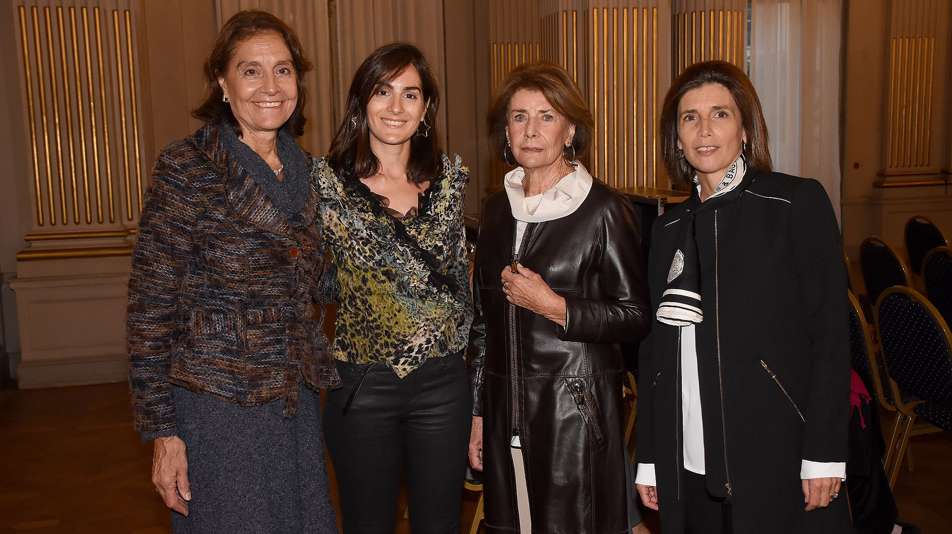 Raquel y Sofía Pinto junto a Delia Marcaida y Verónica Balbiani