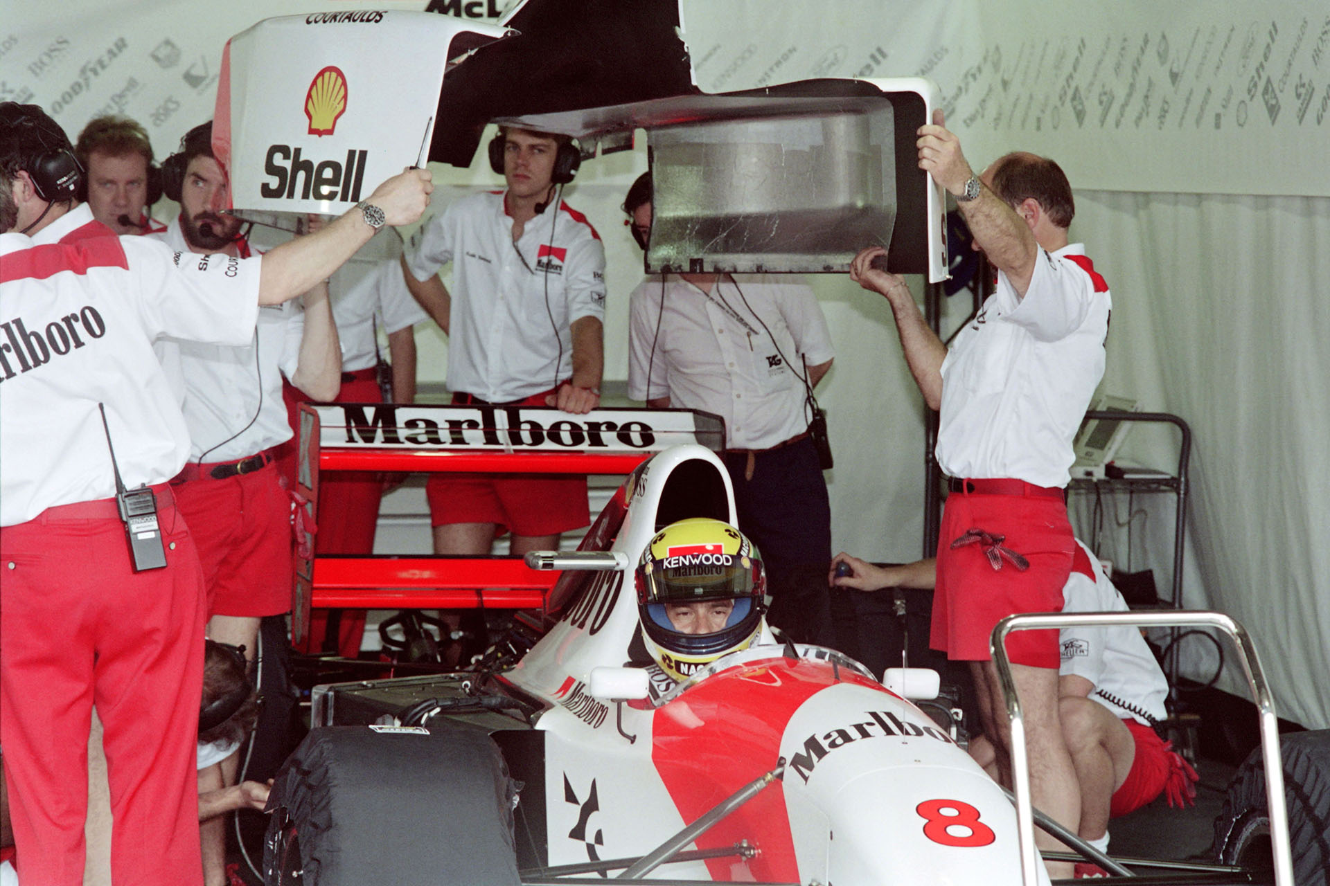 En marzo del 93, Senna estaba listo para salir a pista en los entrenamientos del GP de Brasil
