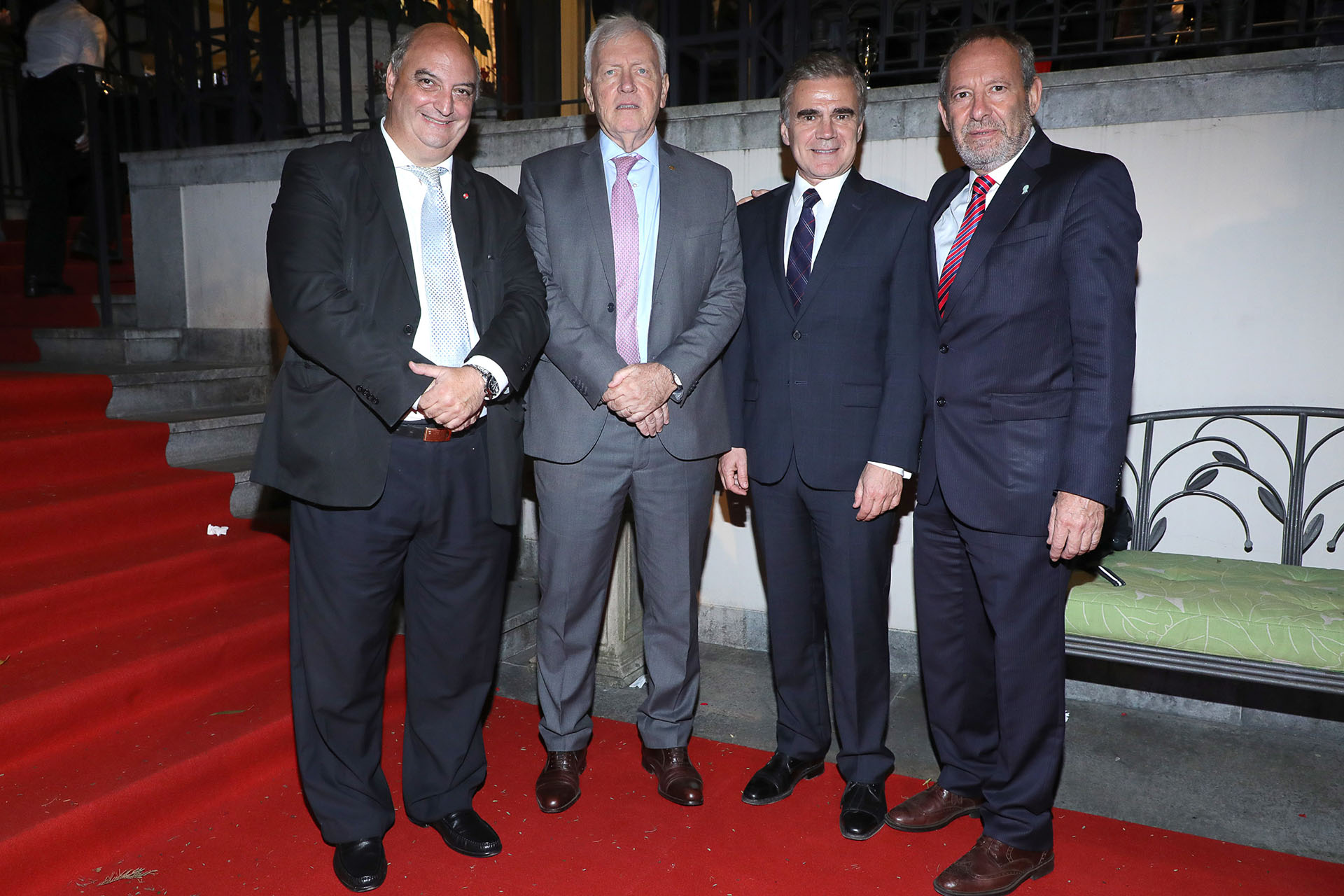 Pablo Garzonio, subsecretario de Relaciones Internacionales y Cooperación Institucional de la Legislatura porteña; el juez Carlos Mahiques, ex ministro de Justicia de la provincia de Buenos Aires y actual integrante de la Cámara Federal de Casación Penal; Marcelo Elizondo, director de la consultora Desarrollo de Negocios Internacionales (DNI); y Emilio Perina, director general del Archivo General de la Nación