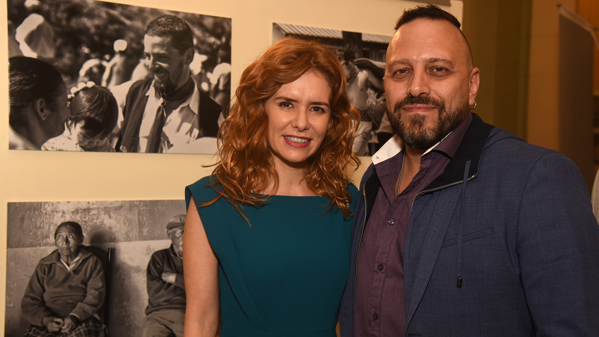 De la mano del fotógrafo, Alejandro Palacios, y la curaduría de la artista Karina El Azem se exhiben imágenes que retratan las acciones solidarias y silenciosas de un grupo de personas, que hace muchos años trabajan en el anonimato