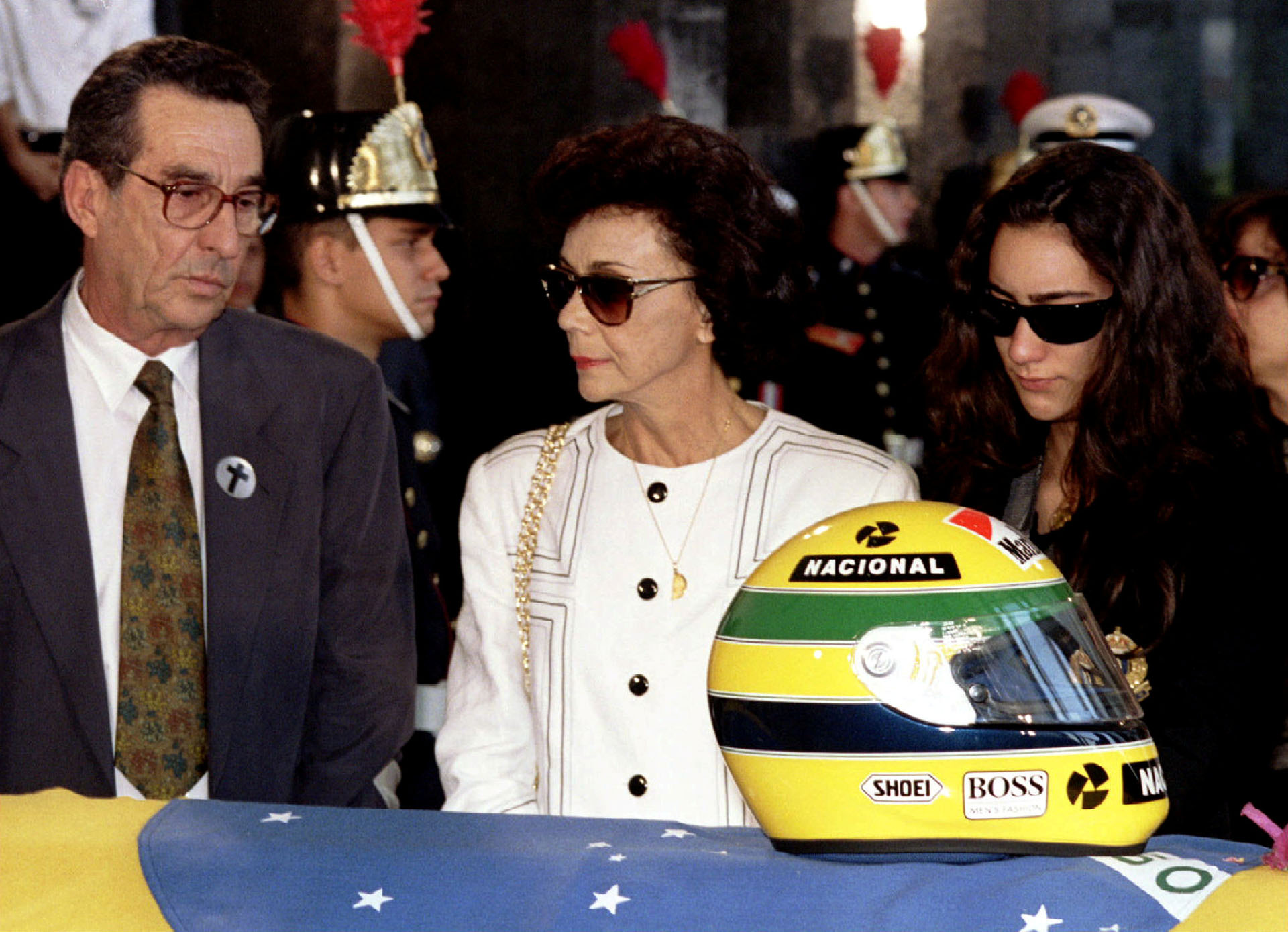 La madre de Ayrton Senna recordó a su hijo a 25 años de su muerte: «Fue