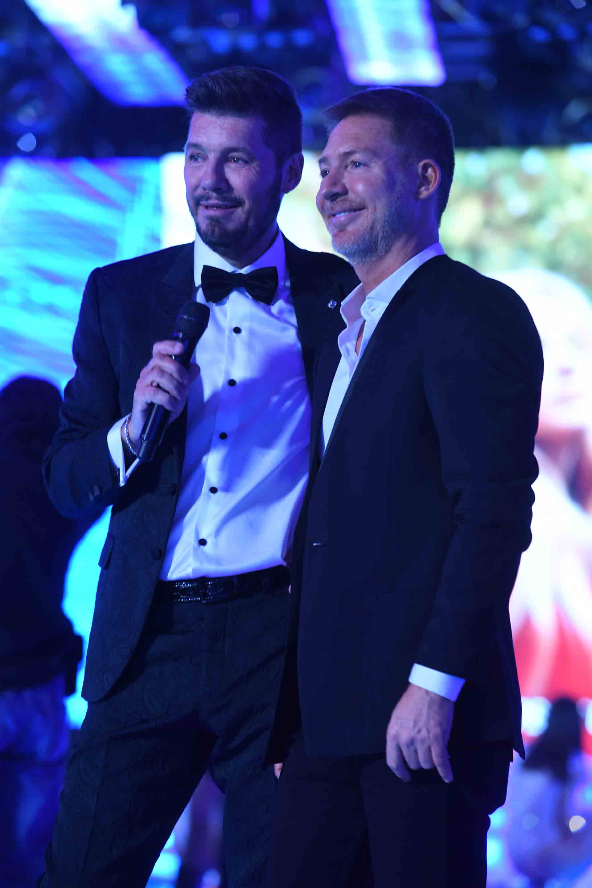 Marcelo Tinelli junto a Adrián Suar.