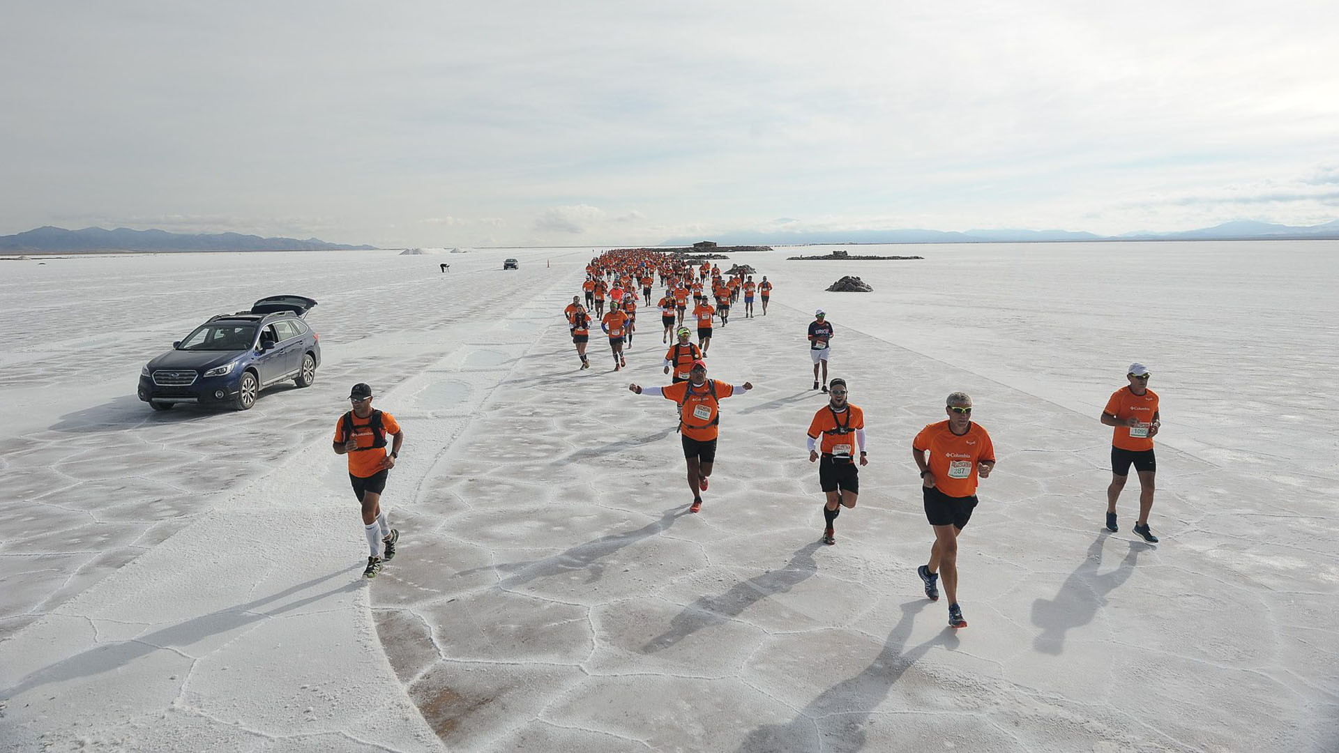 La Raid Columbia lleva a los participantes a transitar las Salinas Grandes (Facebook Raid Columbia)