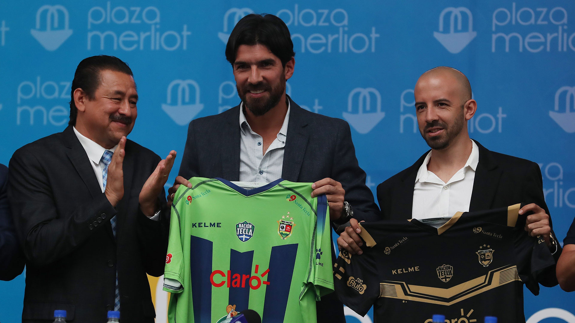 (EFE) Abreu salió campeón como jugador y como técnico del Santa Tecla