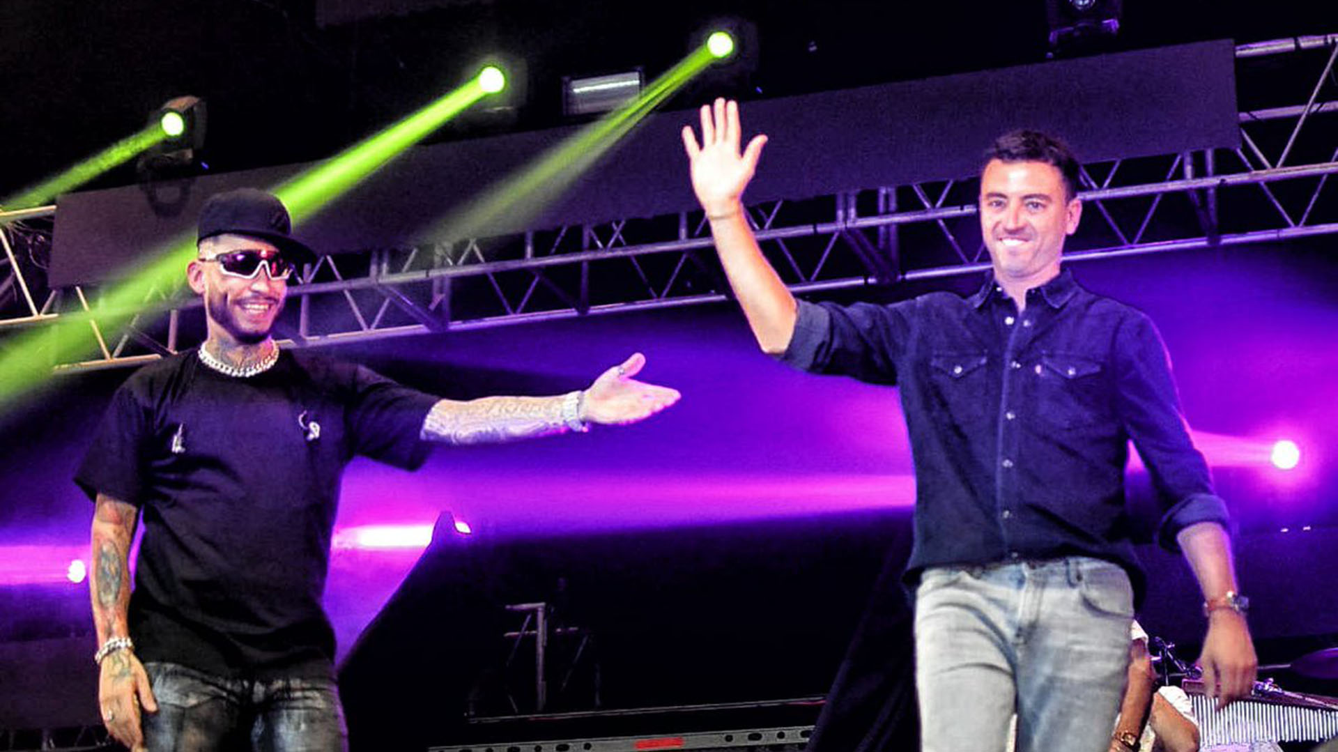 El 1° de mayo Rodrigo de Loredo fue al show de regreso de Ulises Bueno (@rodrigodeloredo)