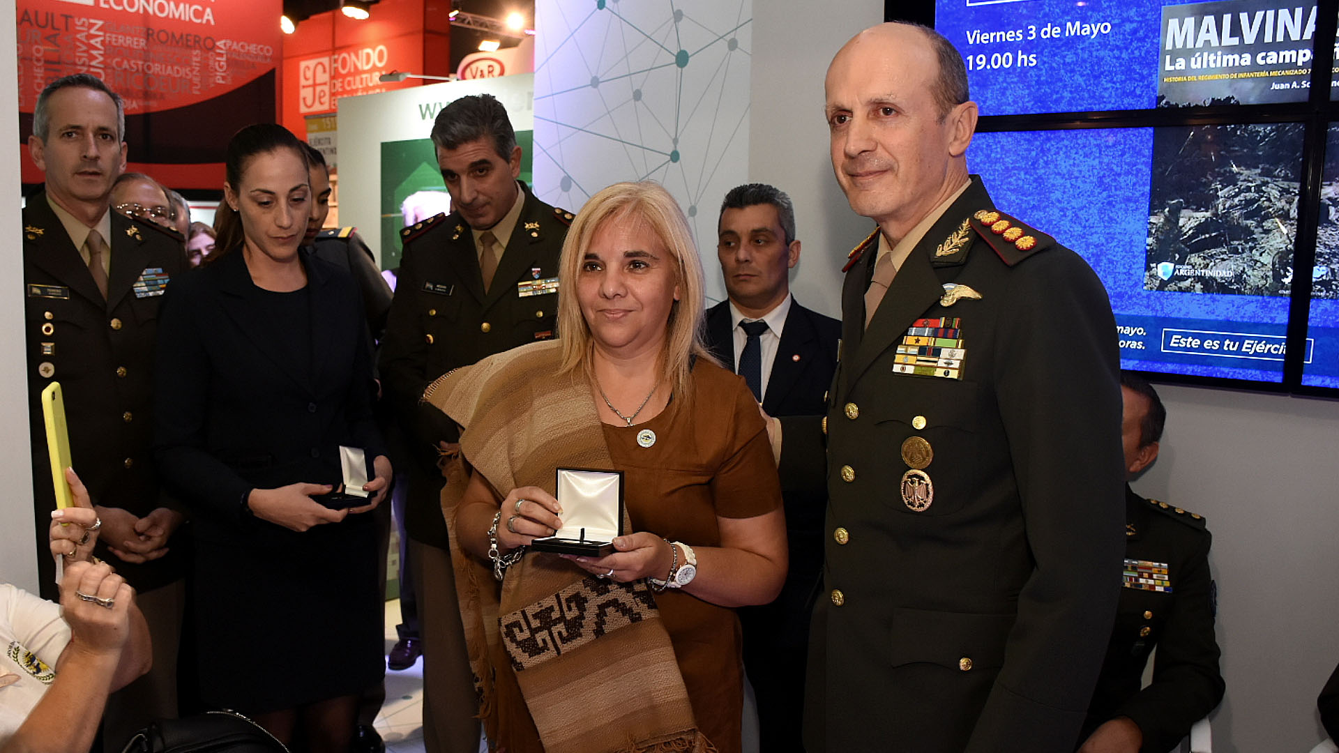 María Alejandra González, de la Comisión Nacional de Veteranos de Malvinas, también recibió un reconocimiento
