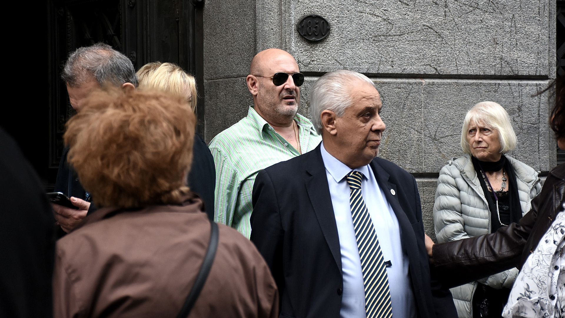 Daniel “Chicho” Basile, ex diputado nacional y ex secretario de Comunicación de Buenos Aires. En segundo plano, el periodista Santiago Cúneo