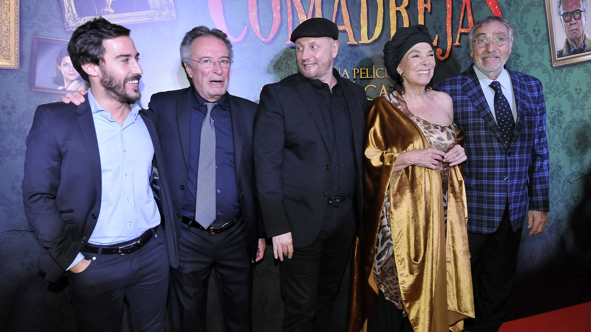Juan José Campanella junto a Nicolás Francella, Oscar Martínez, Graciela Borges y Luis Brandoni en la premier de “El cuento de las comadrejas” (Verónica Guerman / Teleshow)