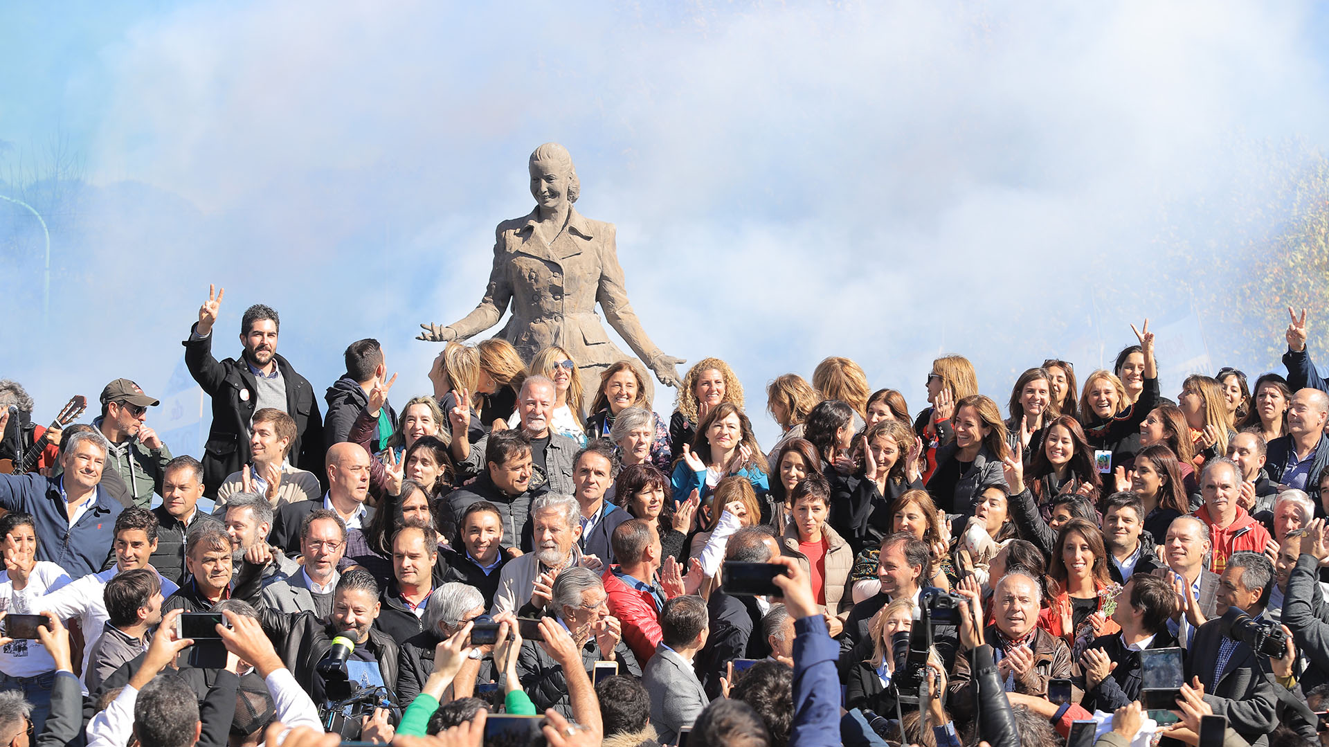 Distintas vertientes del peronismo se reunieron en Los Toldos para el homenaje a Evita
