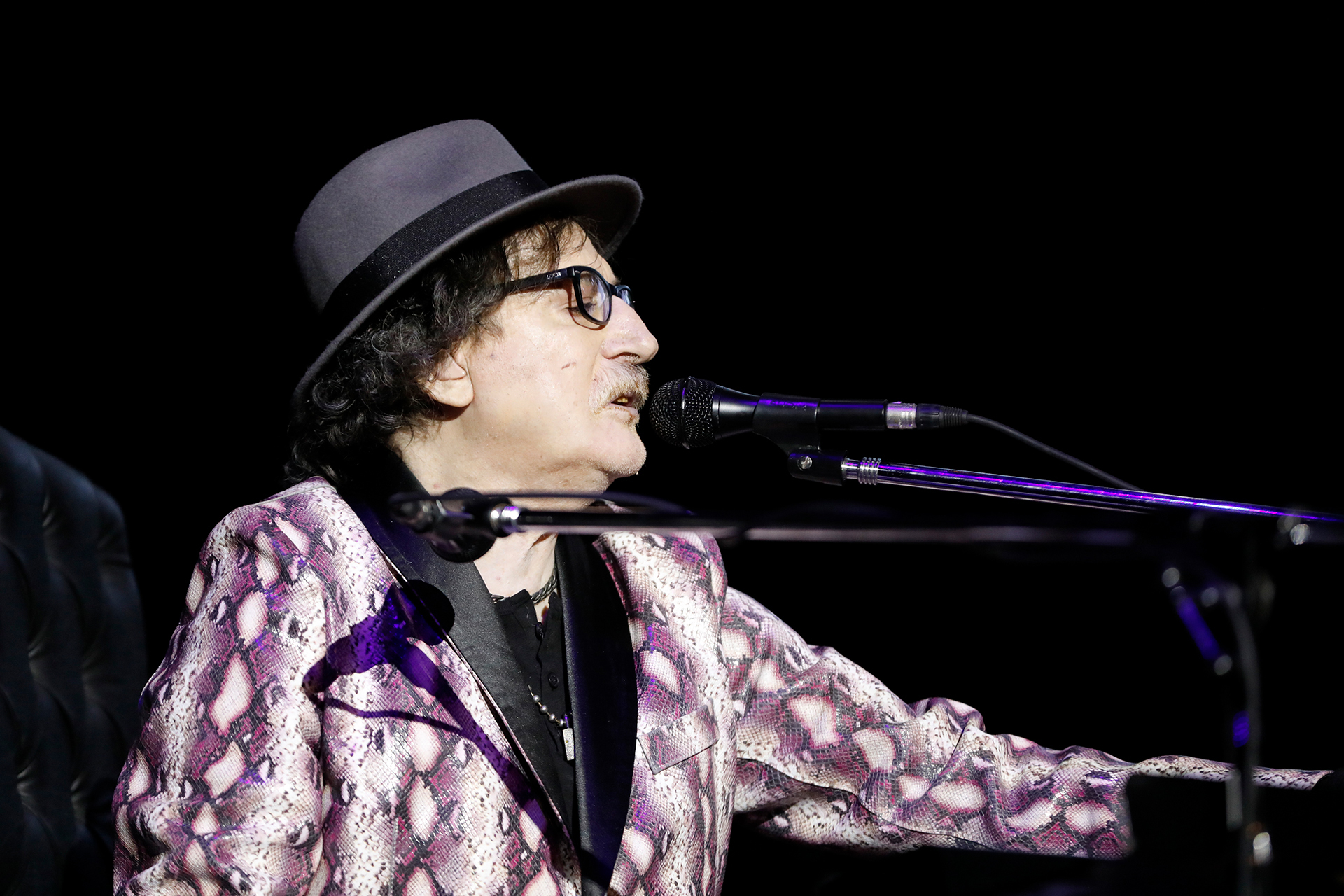 En el último tiempo, Charly García se sumó a la lista de famosos que opinó sobre la crisis económica en Argentina