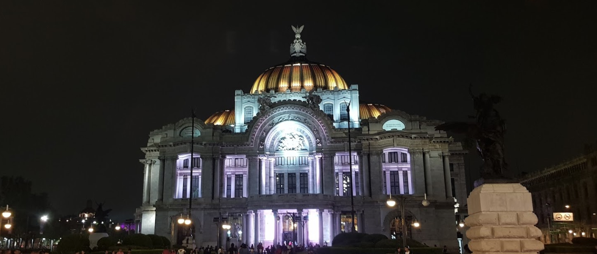 La polémica se desató tras el festejo del líder religioso en el Palacio de Bellas Artes (Foto: Archivo)