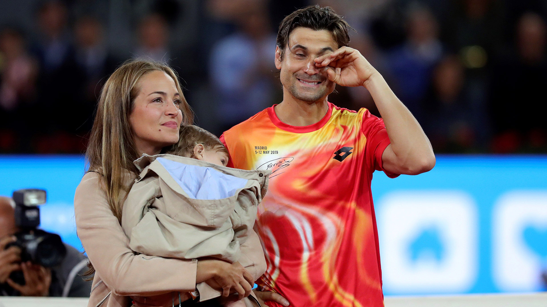 Ferrer junto a su pareja, Marta Tornel, y su hijo, Leo (EFE)