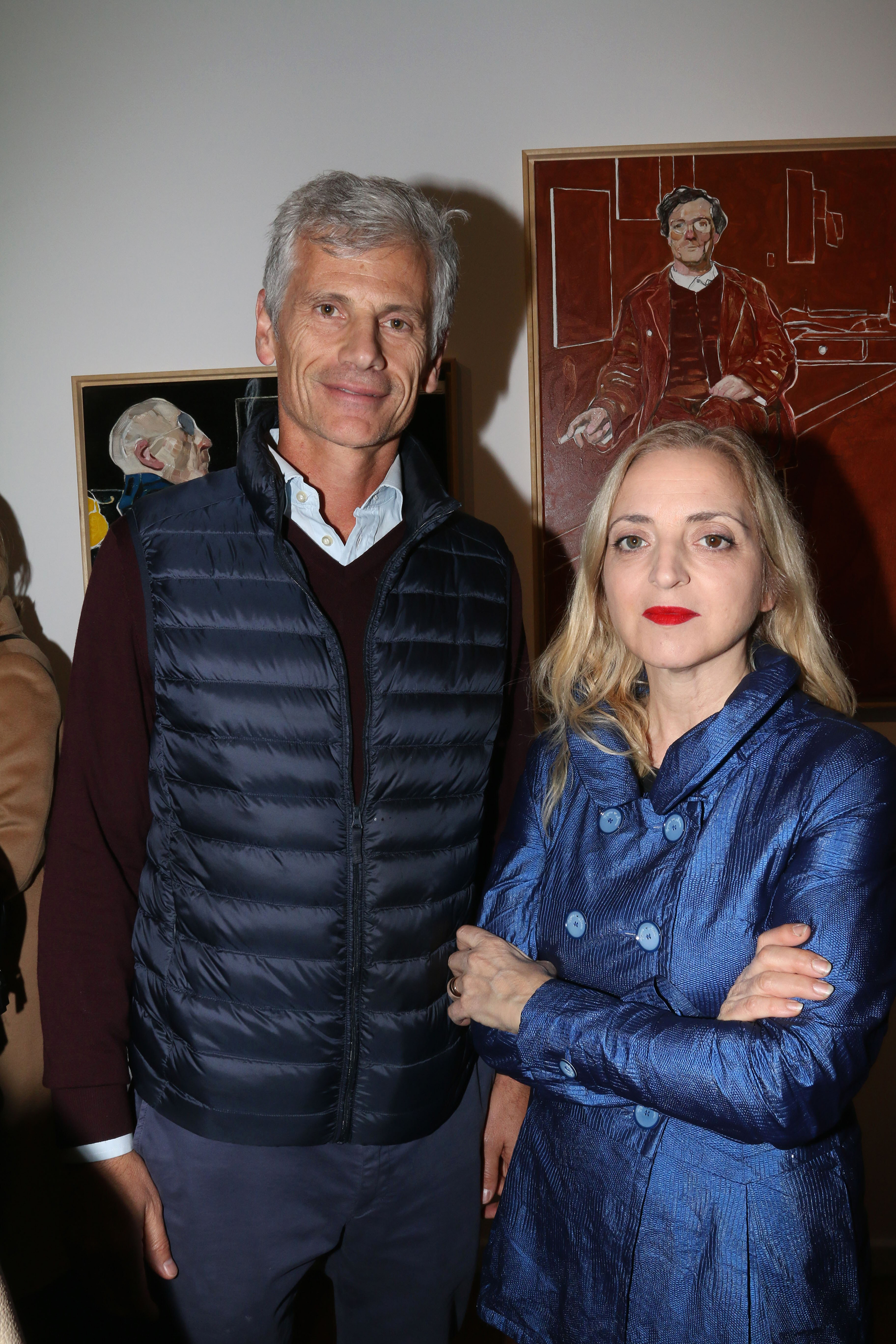 Guillermo Tempesta, vicepresidente de Santander Río, junto a la artista plástica Nicola Costantino