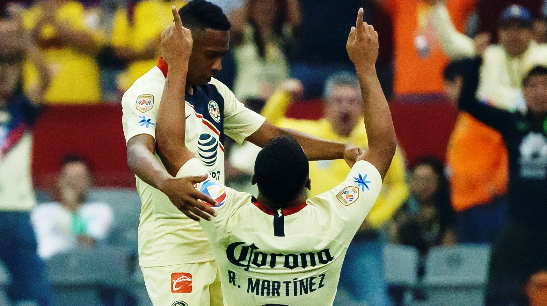 Roger Martínez fue el héroe de la noche (Foto: EFE)