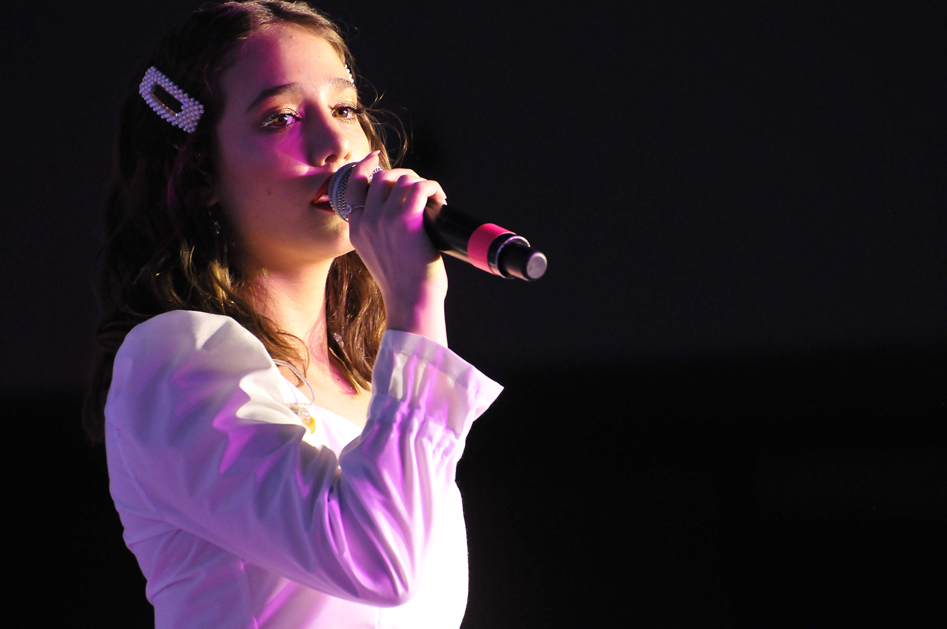 Ángela Torres cautivó con su voz