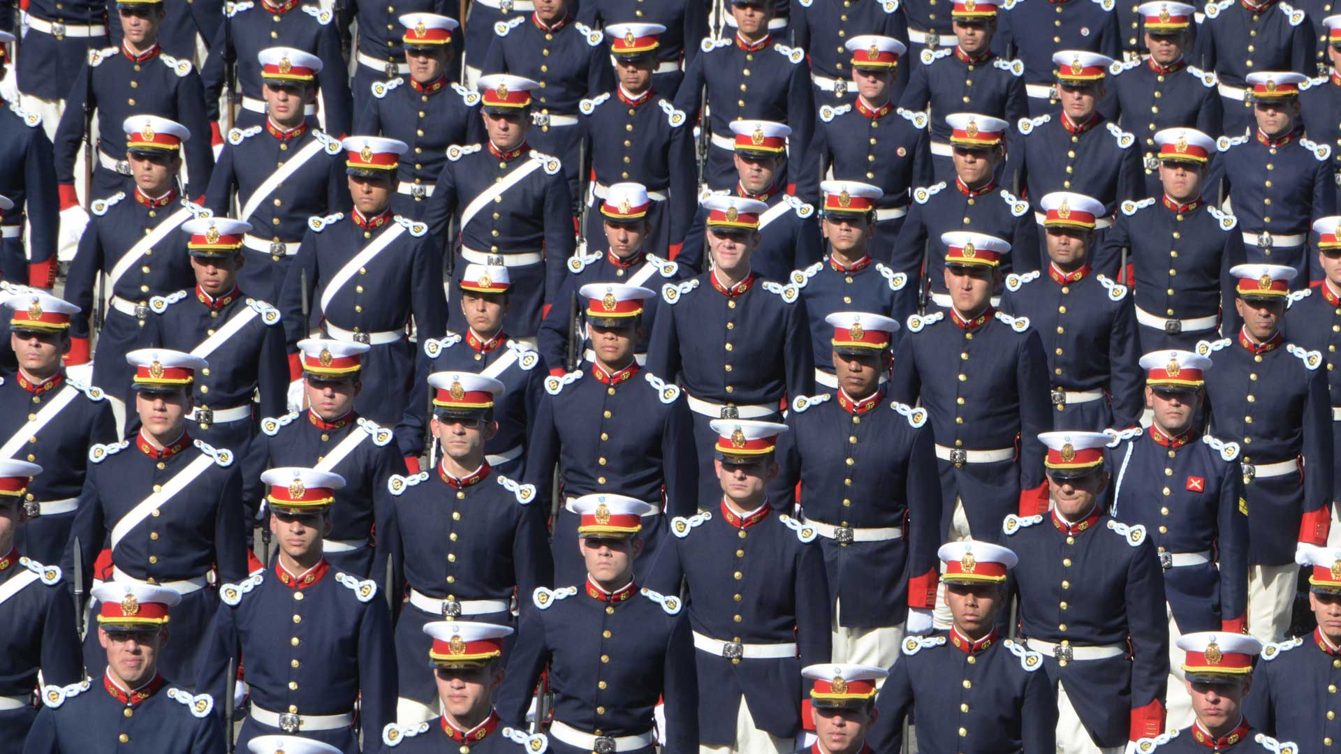 “Existe un problema en la dimensión de organización del elemento militar. Si tengo una organización, debo preguntarme qué rol le asigno”, señala Corbacho. Foto: Fernando Calzada.