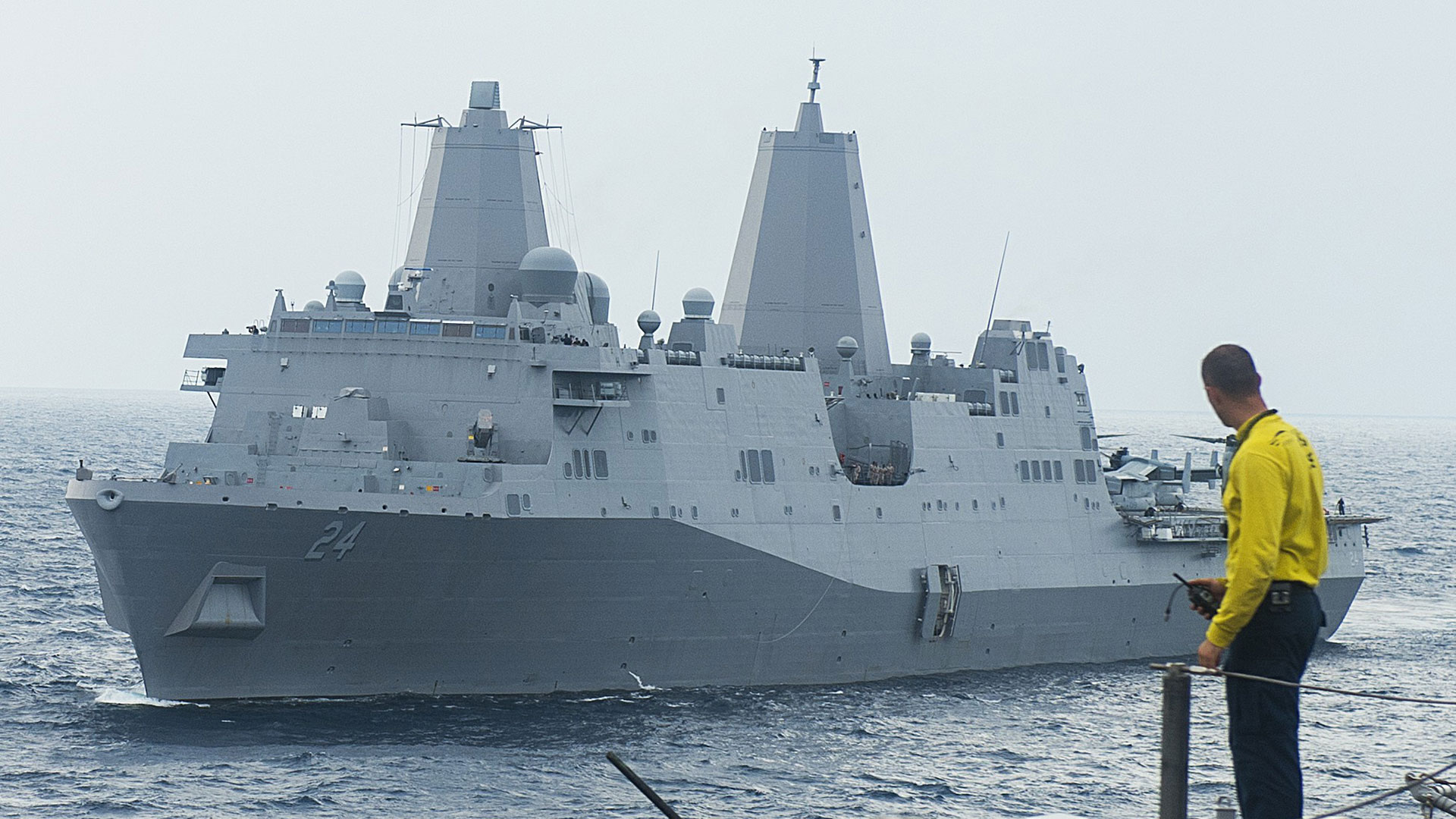 El buque USS Arlington