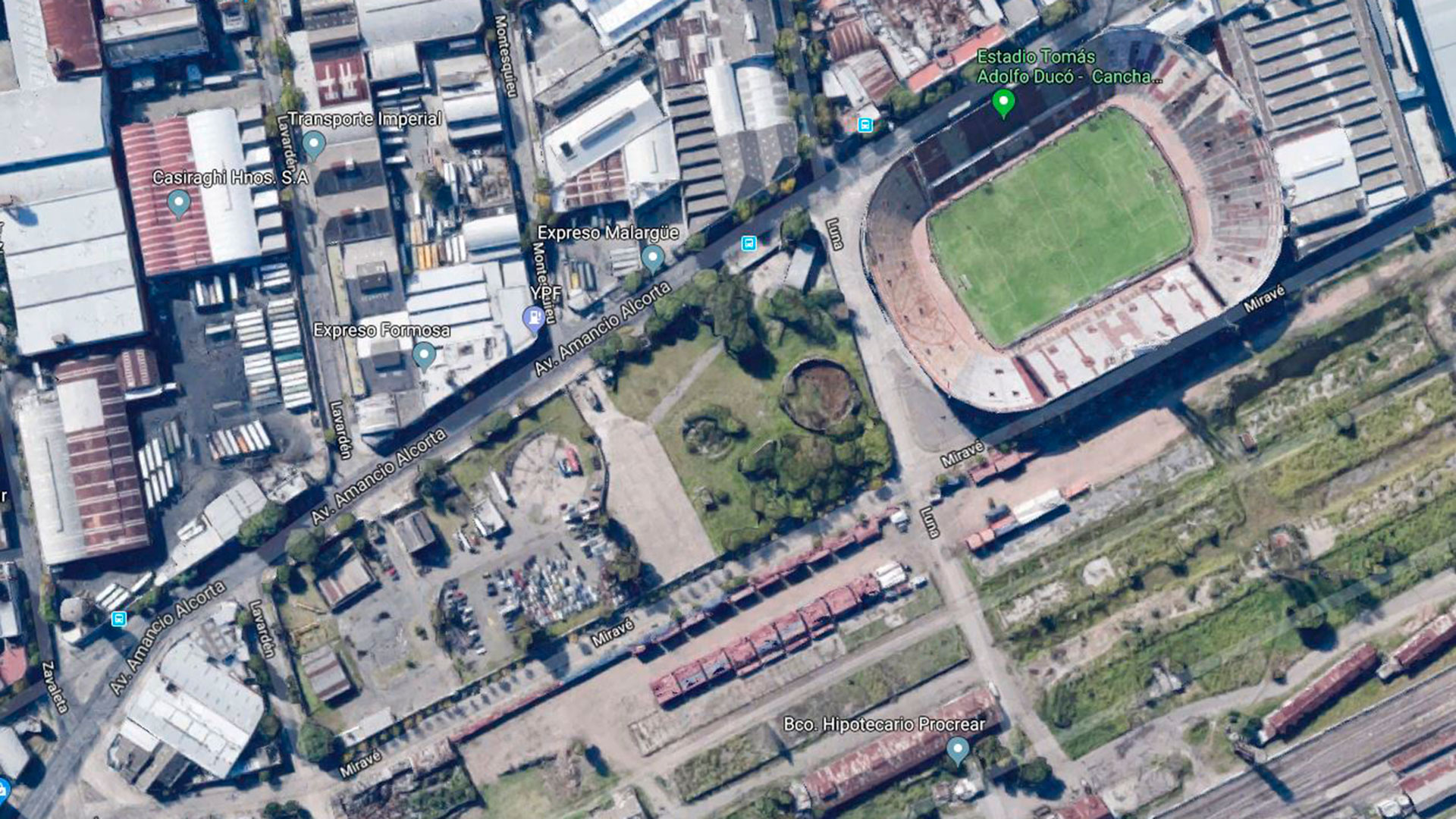 Los terrenos del Estado donde se construirán oficinas son vecinos al estadio de Huracán