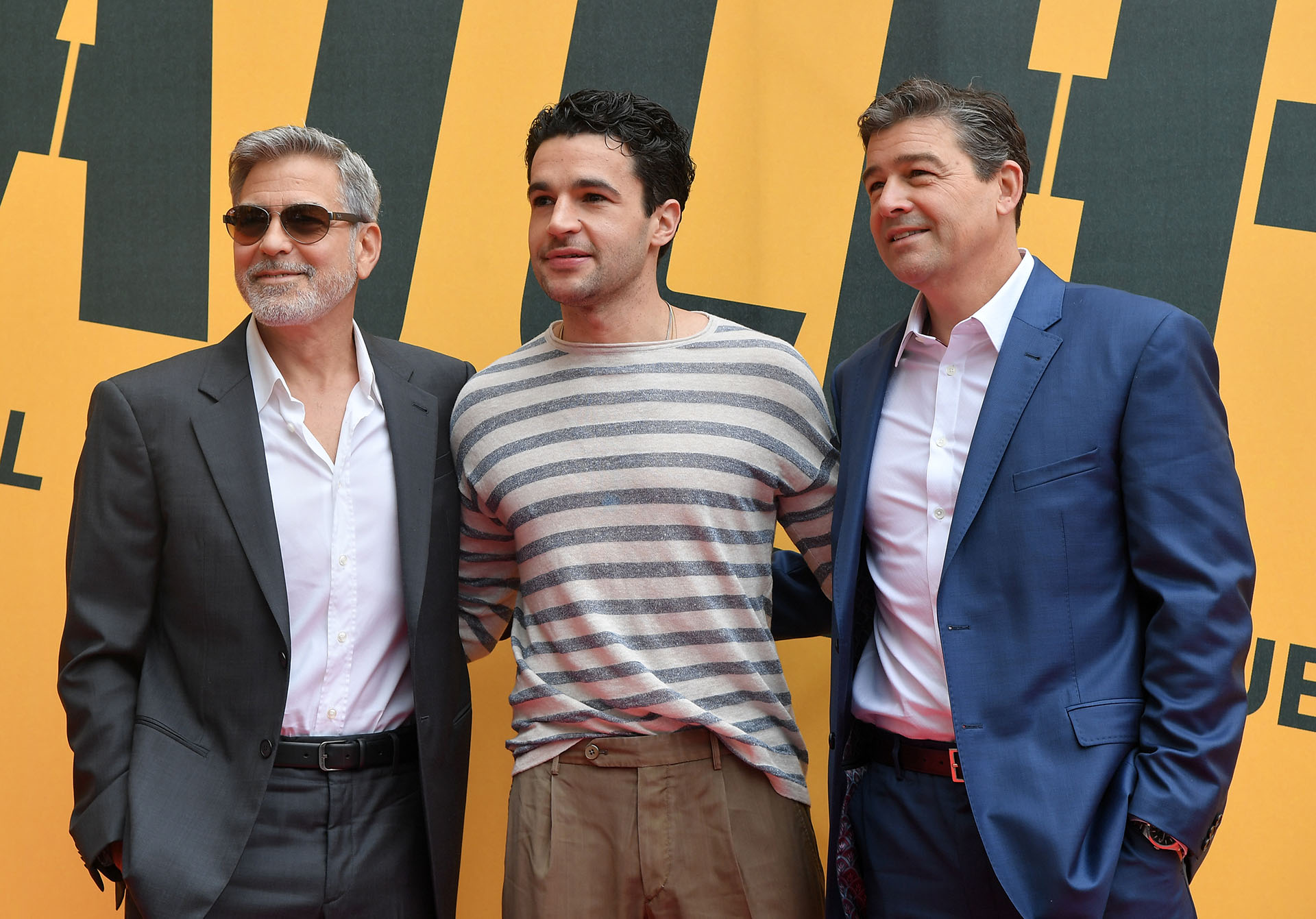 George Clooney junto a los actores Christopher Abbott y Kyle Chandler