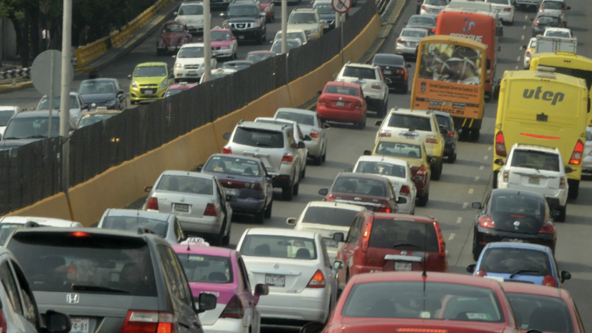 El Hoy No Circula es una de las medidas que se aplica para reducir los niveles de contaminación (Foto: Cuartoscuro)