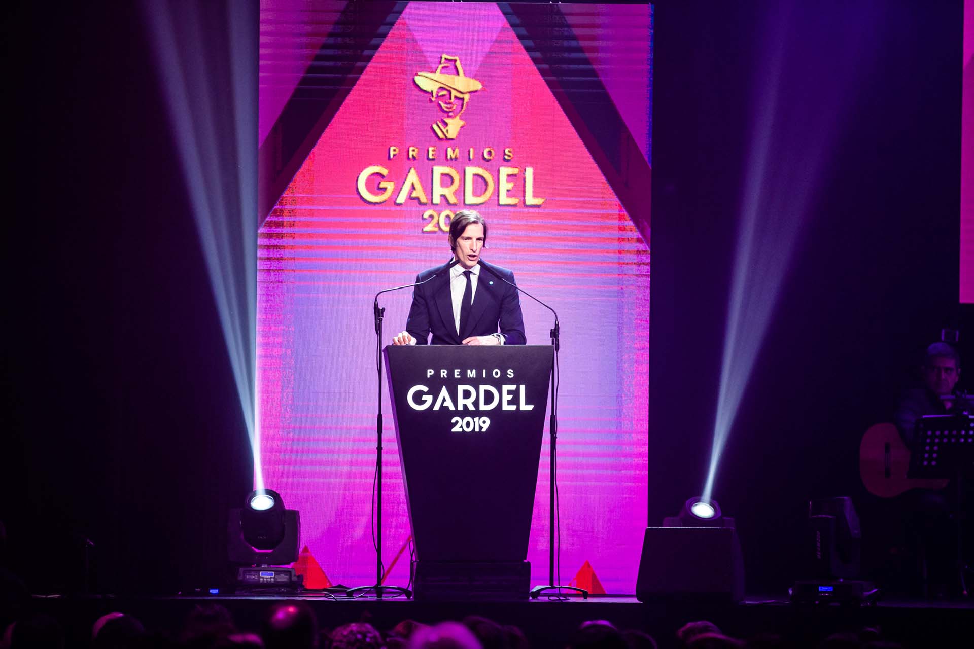 Iván de Pineda, conductor de la entrega de premios para la televisión