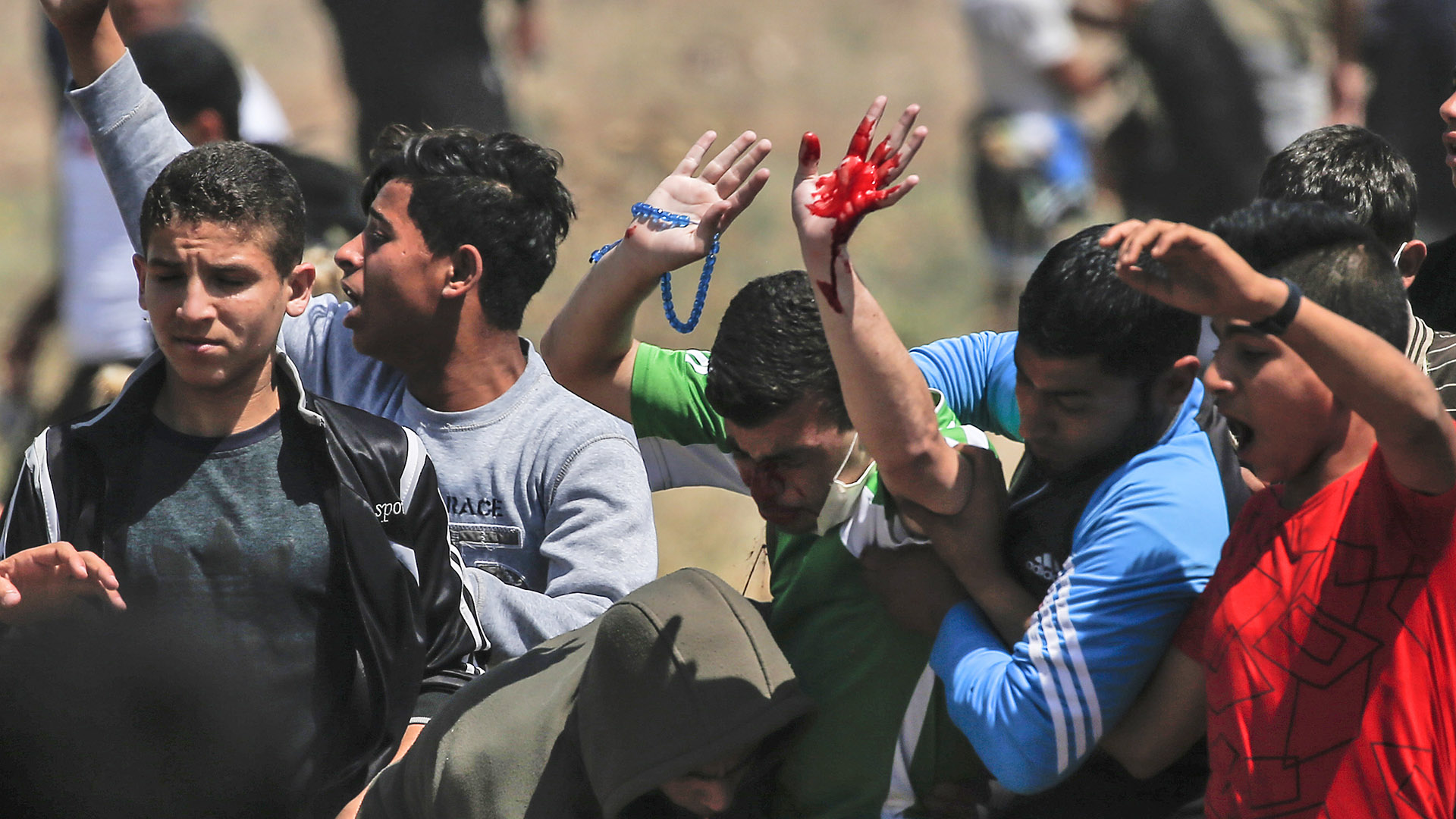 Decenas de personas resultaron heridas en la protesta(Menahem KAHANA / AFP)
