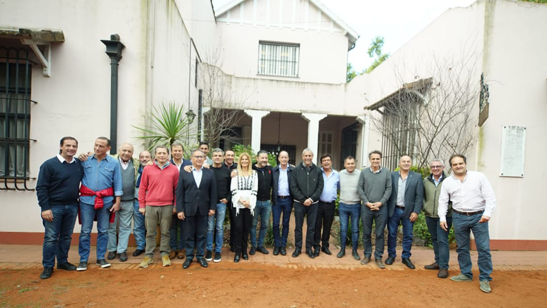 Los intendentes que se reunieron en Merlo