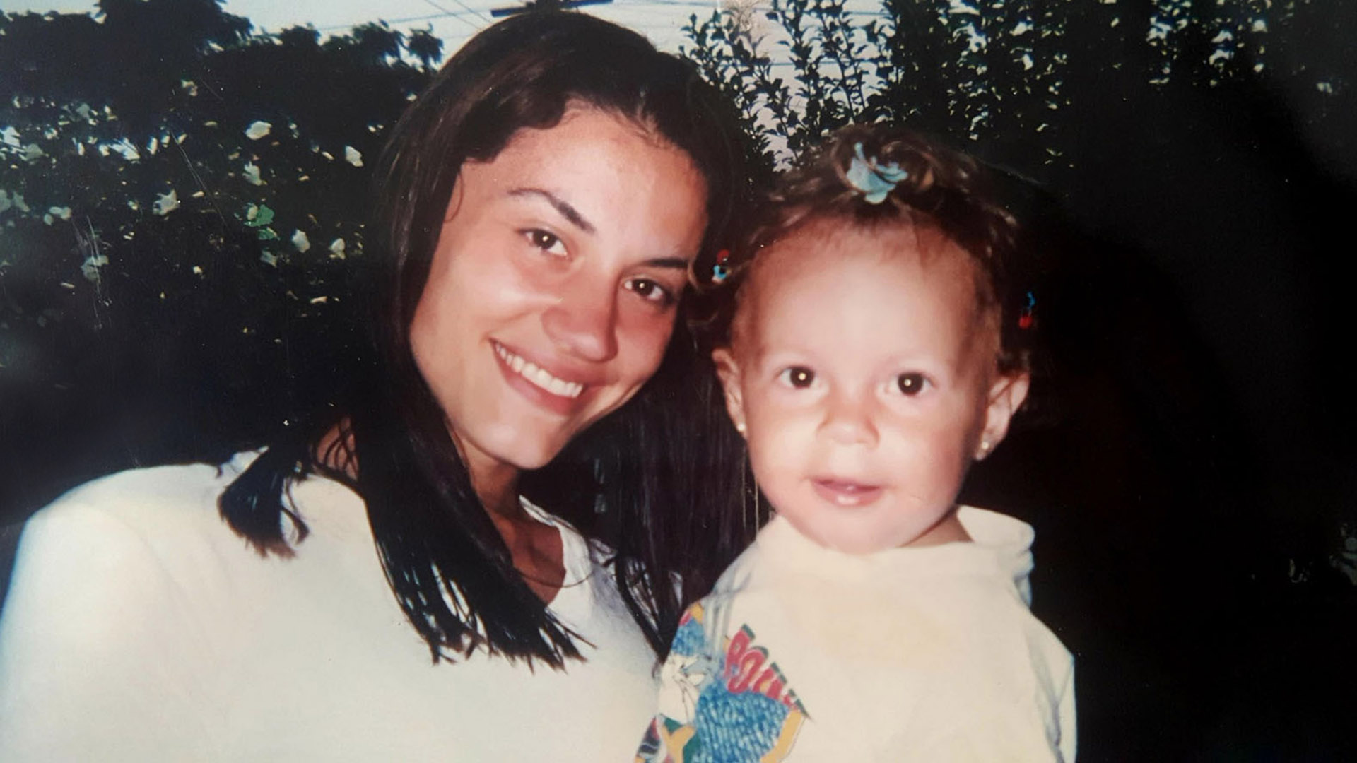 Antonella, la hija de Natacha Jaitt, compartió en las redes sociales fotos inéditas de su madre para recordarla a casi tres meses de su muerte (Foto: Twitter)