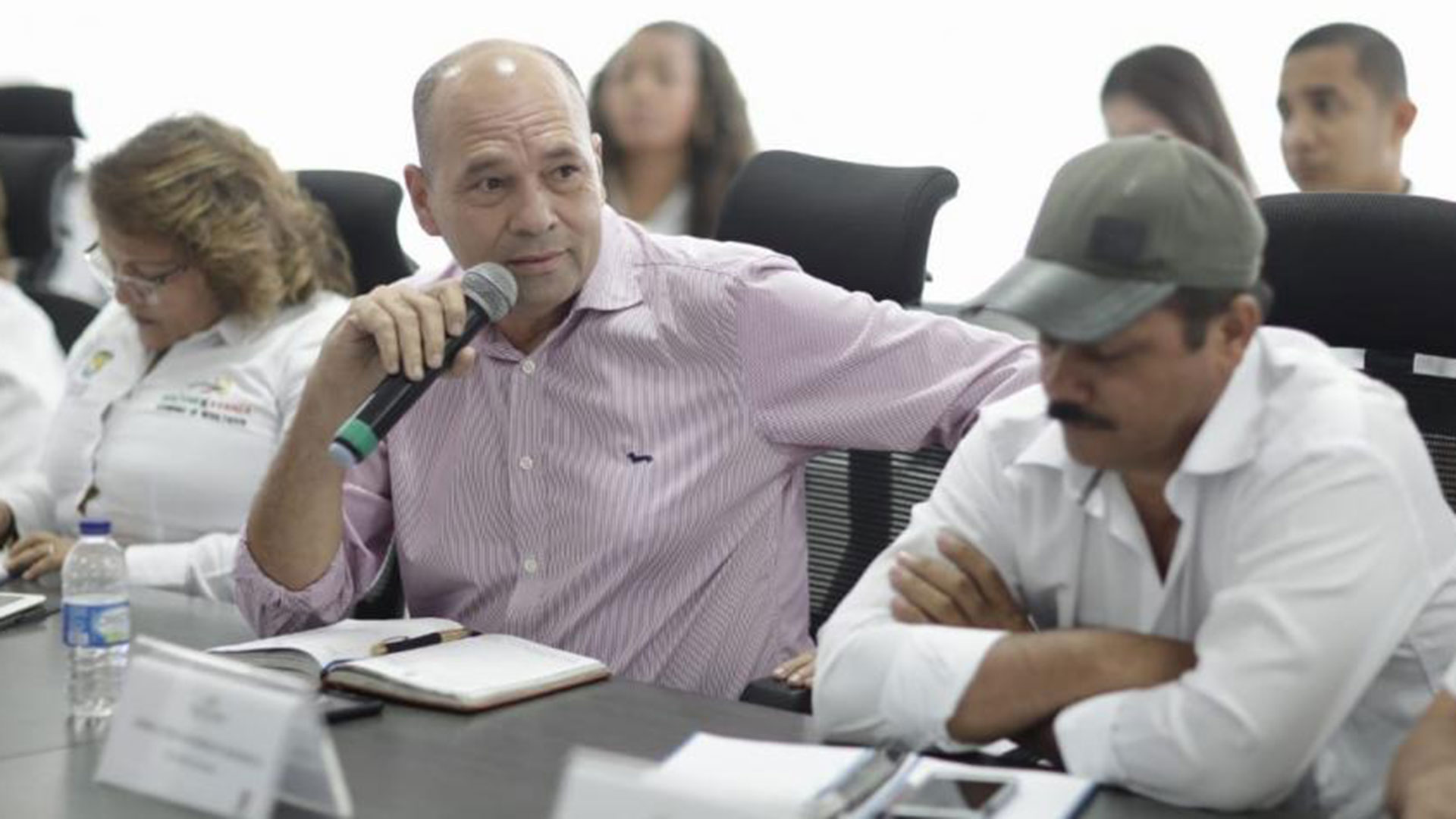 El alcalde de Arenal del Sur, José Luis Pacheco, denunció amenazas contra su vida por parte del ELN