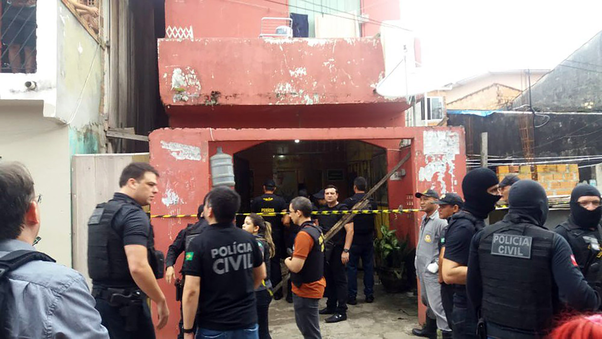 La policía investiga las causas del ataque armado (Jalilia Messias)