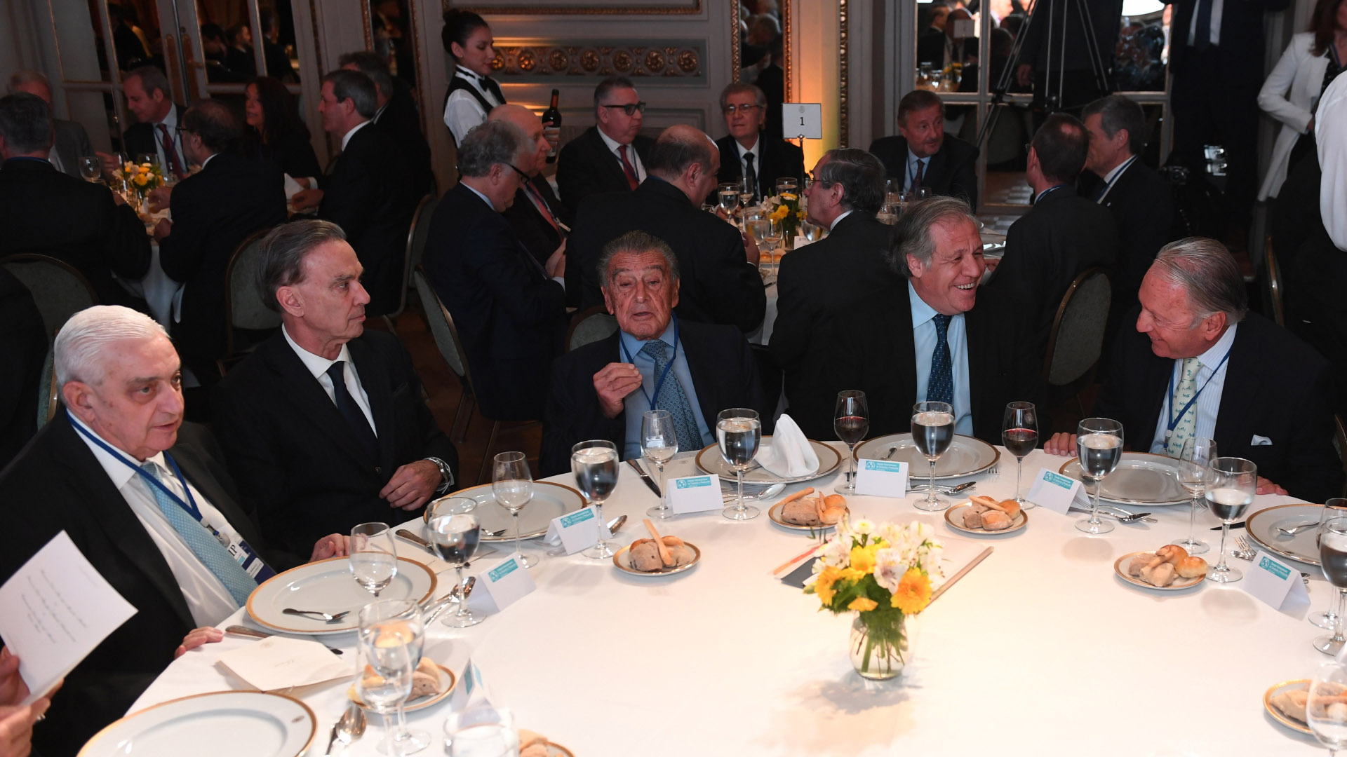 Gabbi, Pichetto, Eurnekian, Almagro y Funes de Rioja