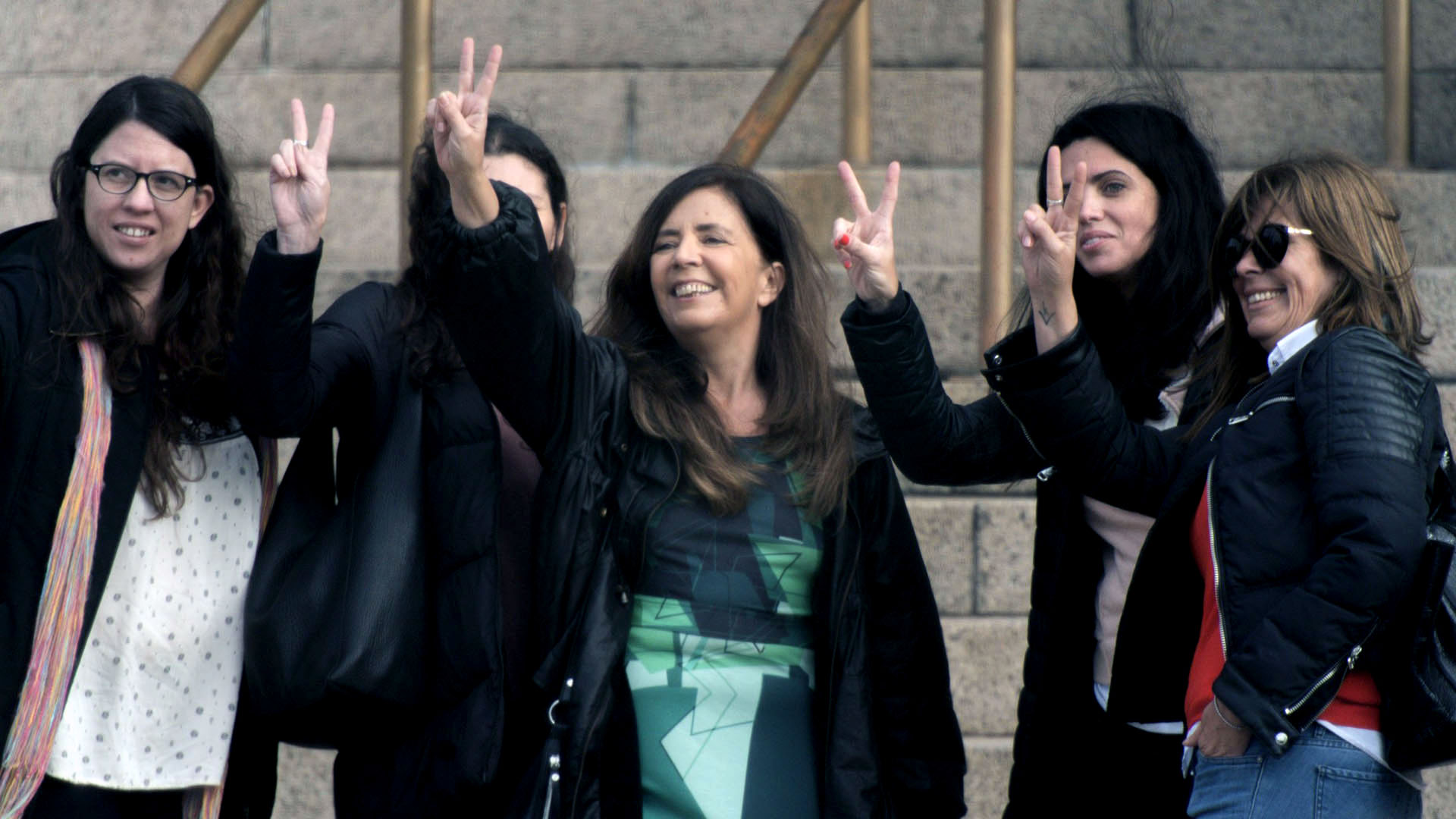 Gabriela Cerruti y Luana Volnovich