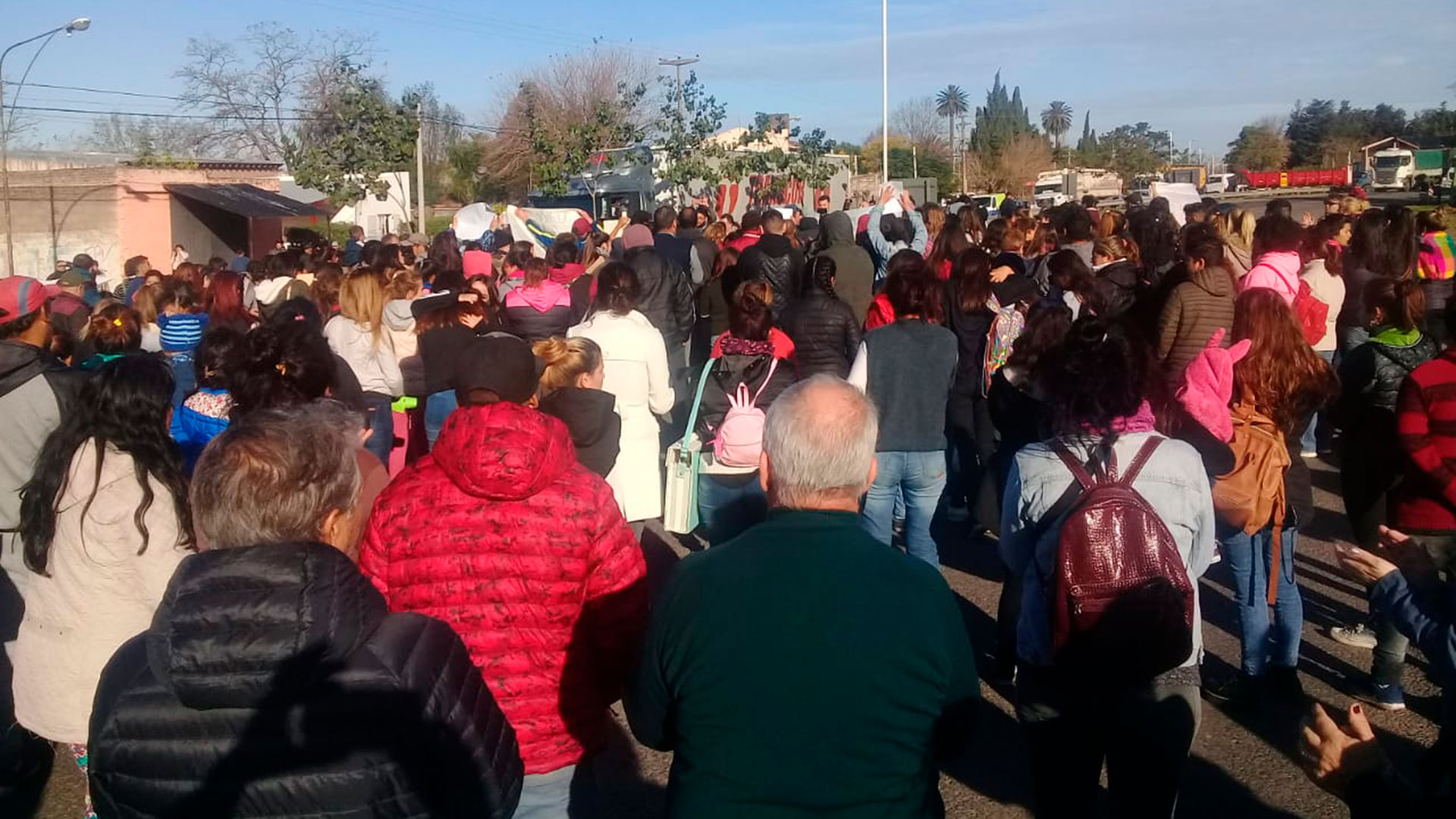 Este martes , tras la protesta, los vecinos difundieron un comunicado