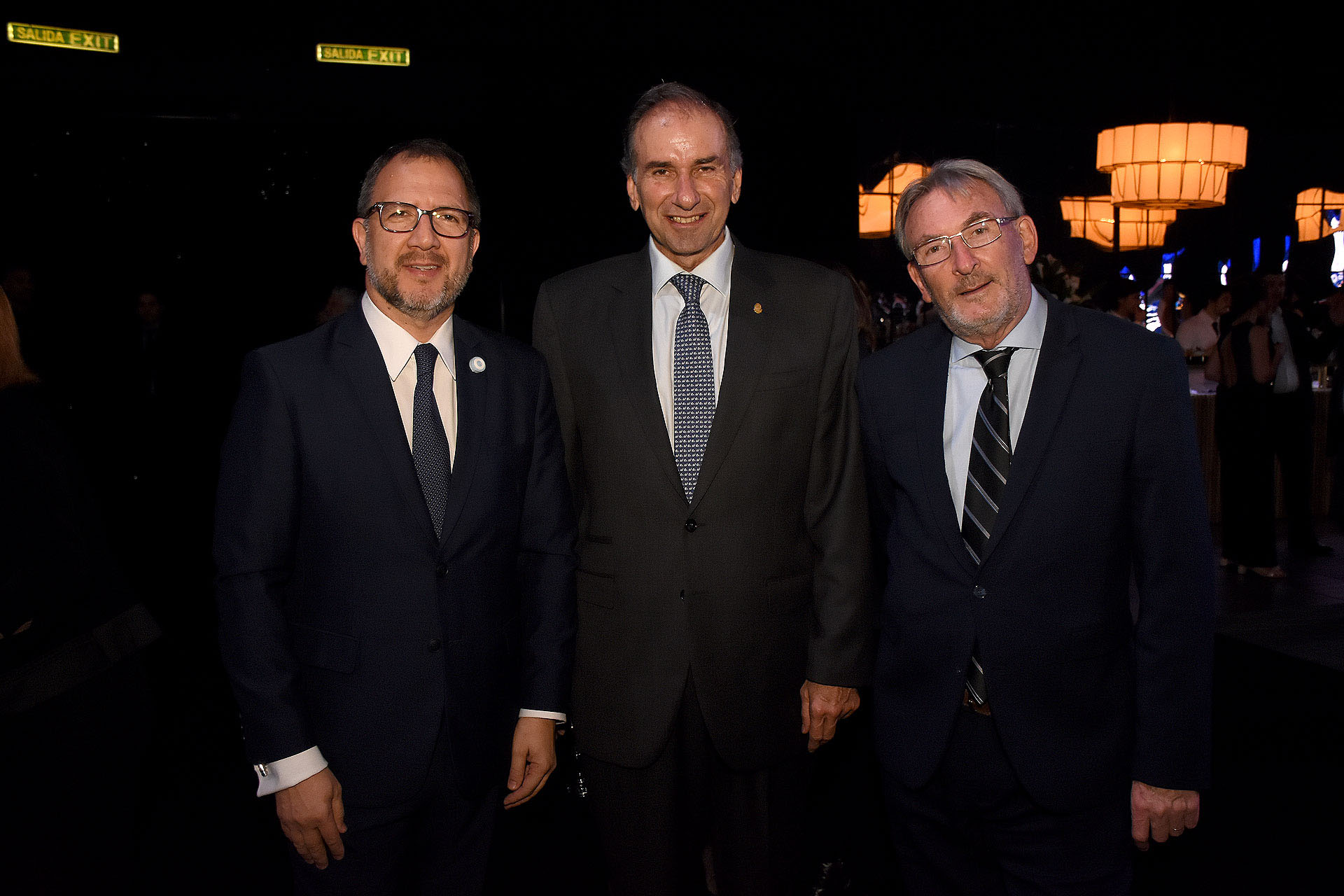 Fabián Perechodnik junto al senador Humberto Schiavoni y a Guillermo Yanco