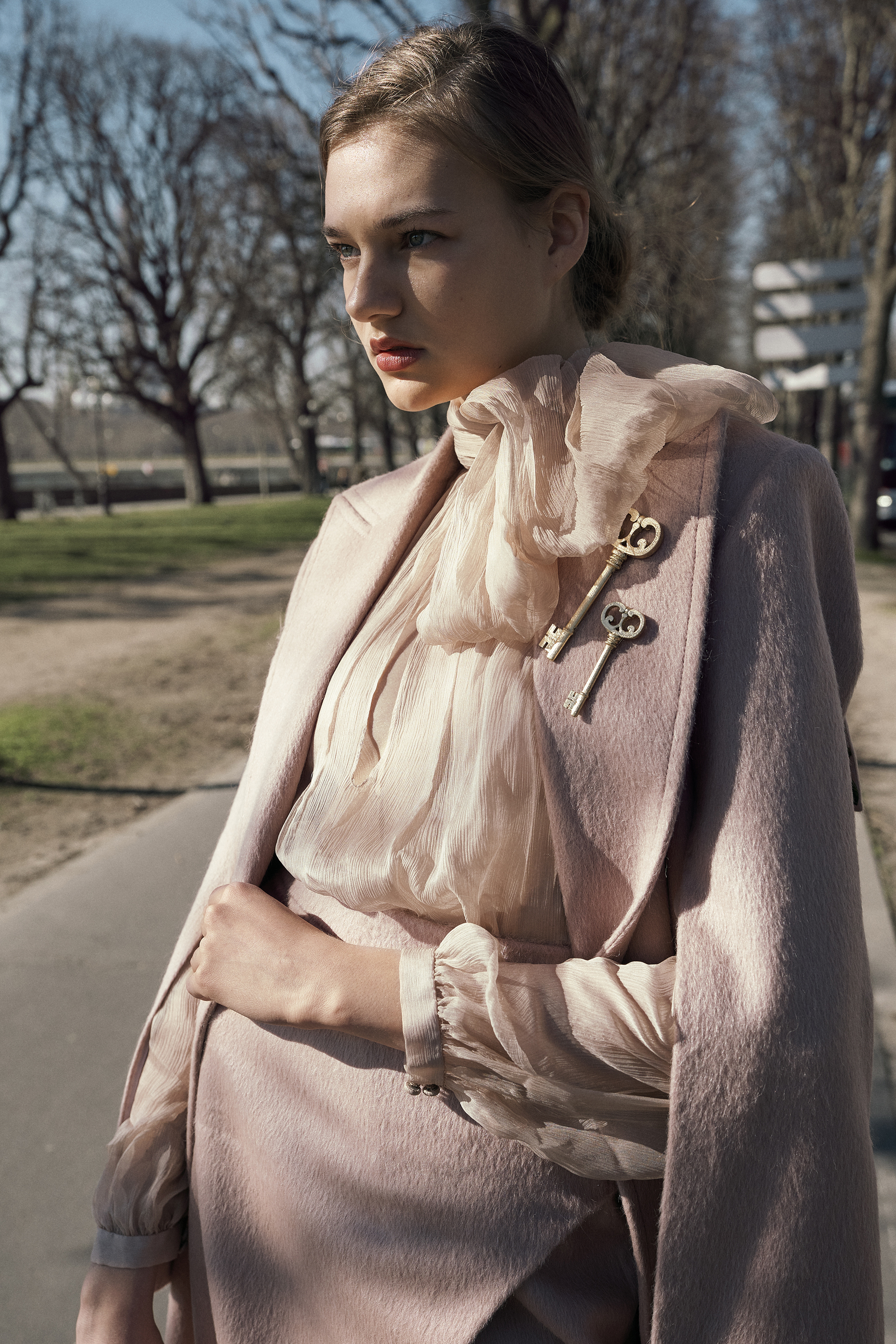 En Buenos Aires viene a presentar su colección prêt-à-porter que incluye desde vestidos, faldas, blusas hasta tapados