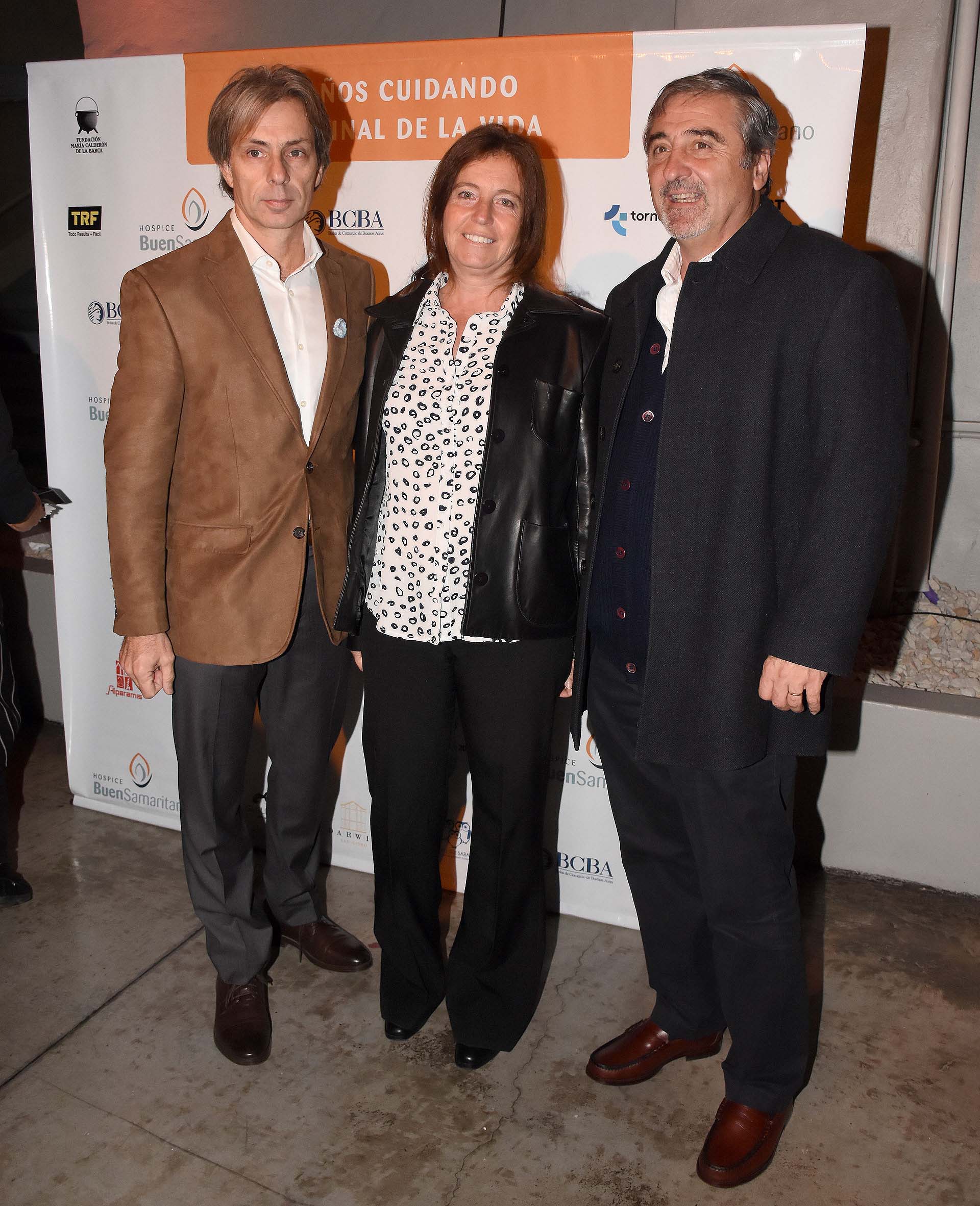 Juan Manuel Llapur junto al arquitecto Juan Urgell y su mujer