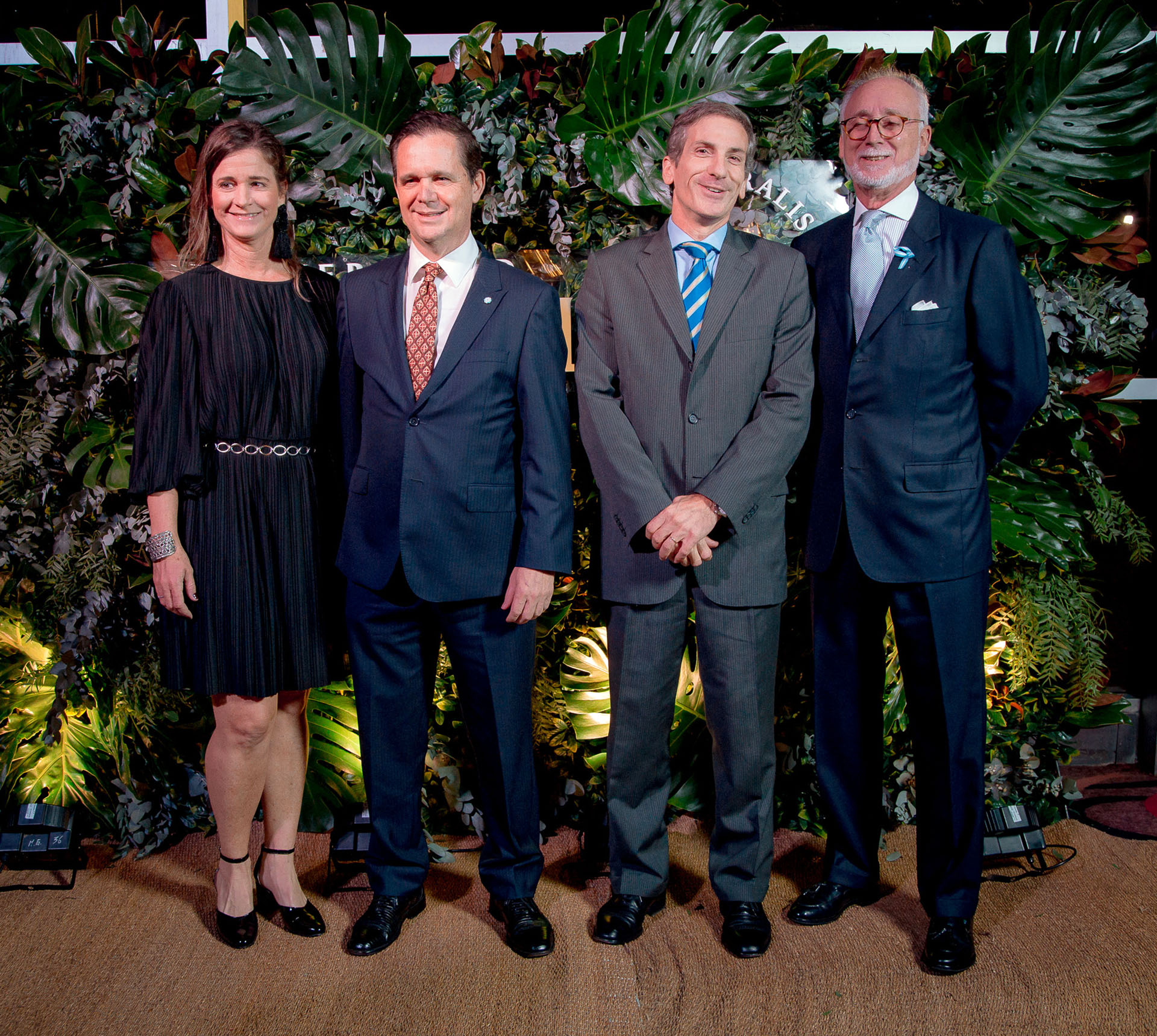Laura Blaquier junto a Pablo Plá, presidente de Ingredion, Julián Rodríguez y Guillermo Hang, director general de Techint