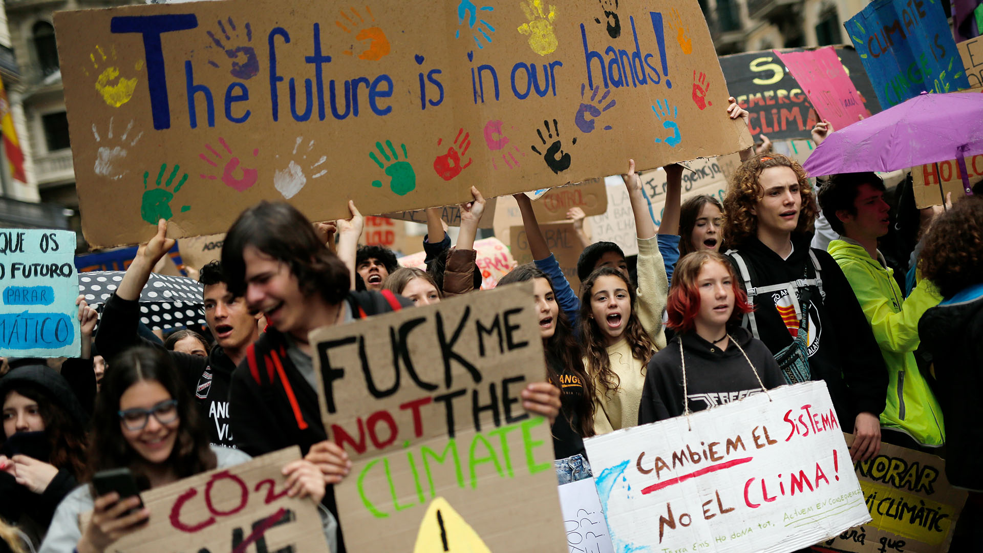 Una encuesta del Eurobarómetro muestra que el cambio climático es ahora una de las principales preocupaciones de los votantes de la Unión Europea, no muy lejos de las cuestiones económicas y de las preocupaciones sobre la migración. (AFP)