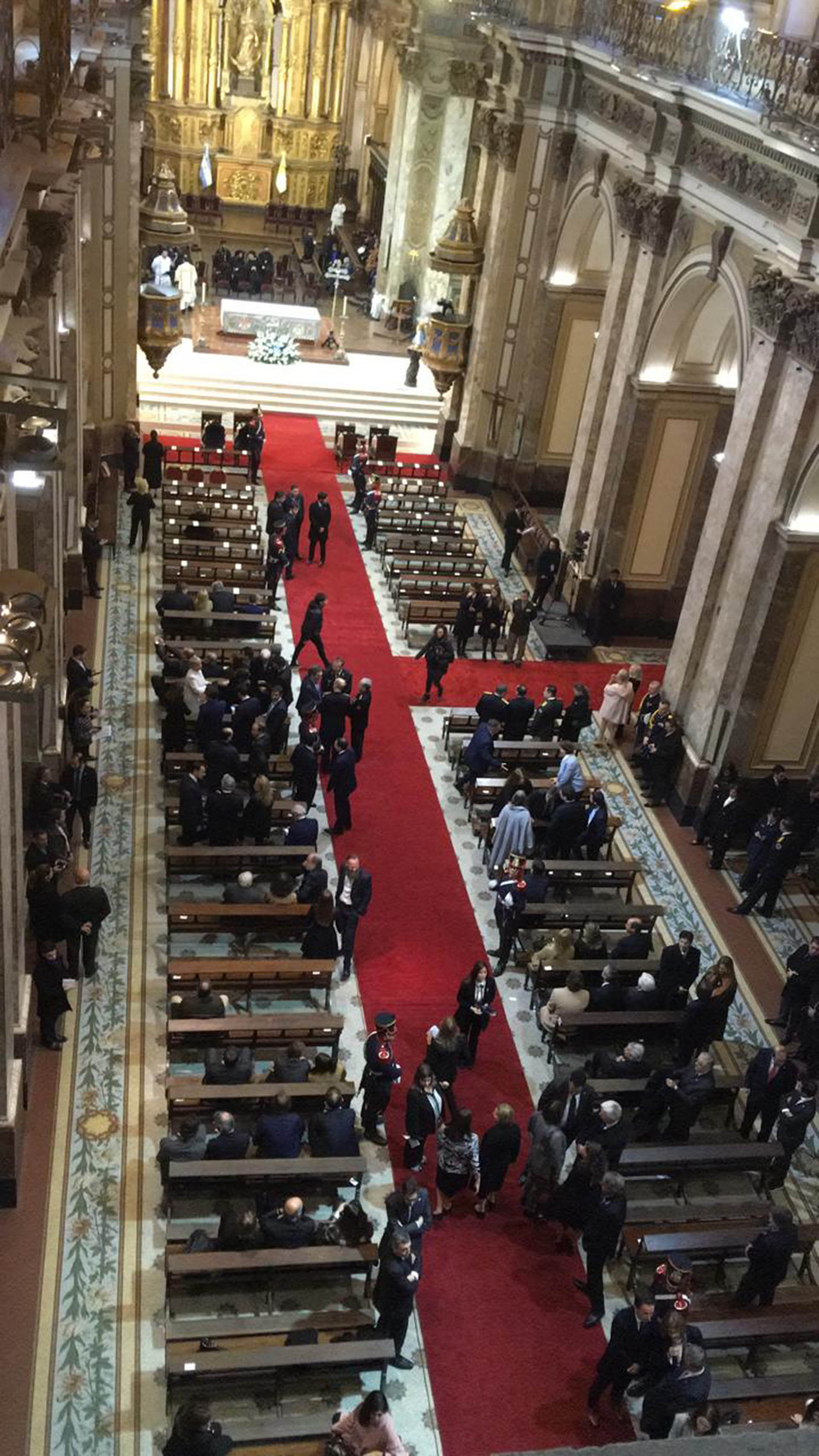 Vista aérea del interior de la Catedral Metropolitana