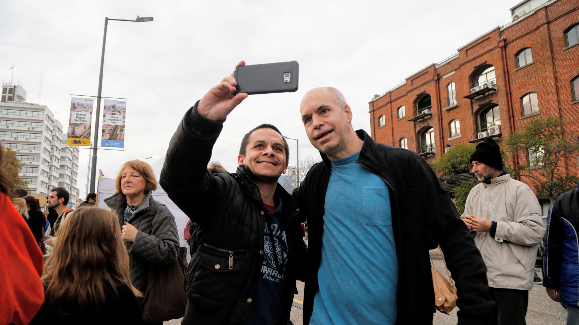 El Jefe de la Ciudad, Horacio Rodríguez Larreta, también se acercó a ver el desfile