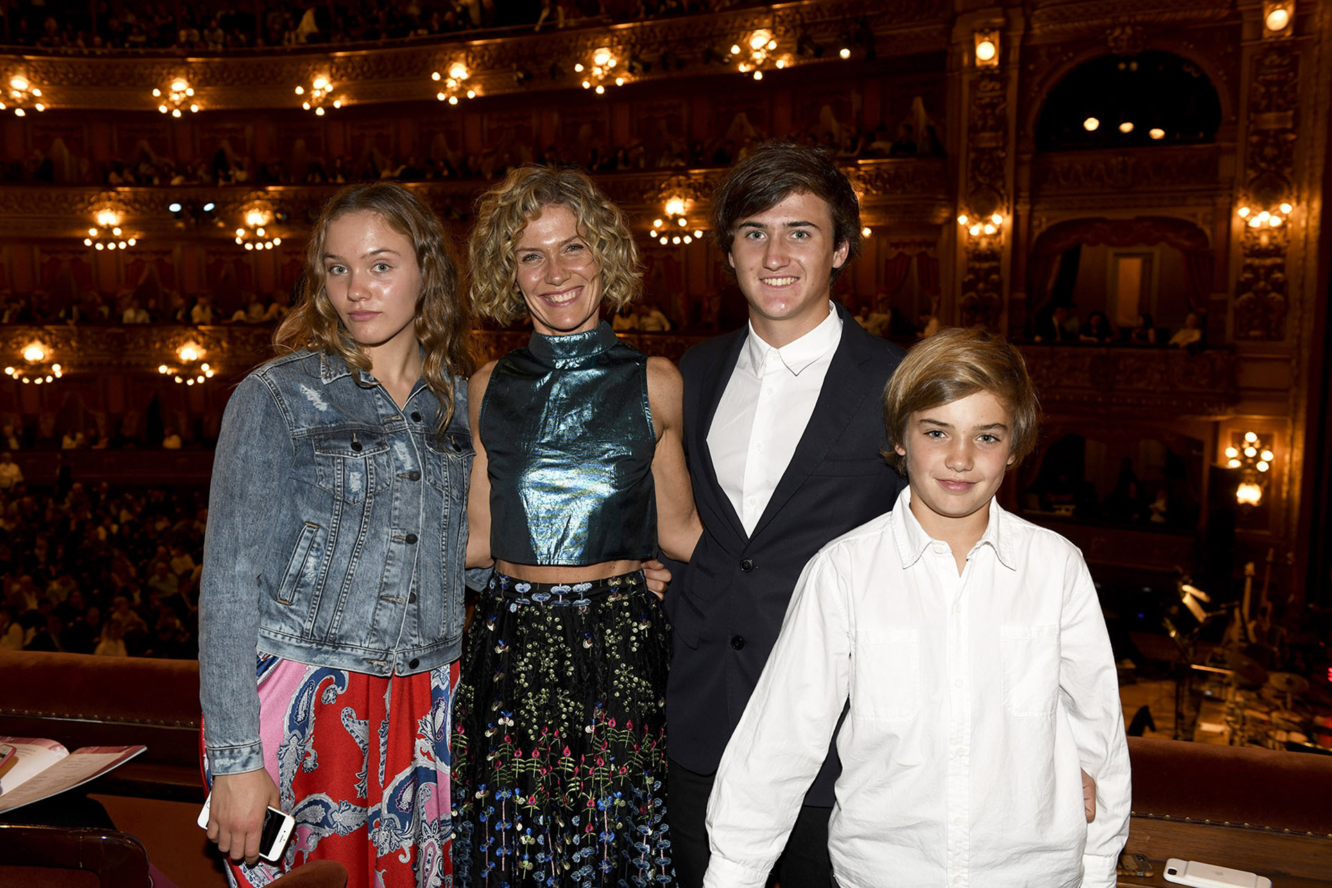 Maru Botana con sus hijos